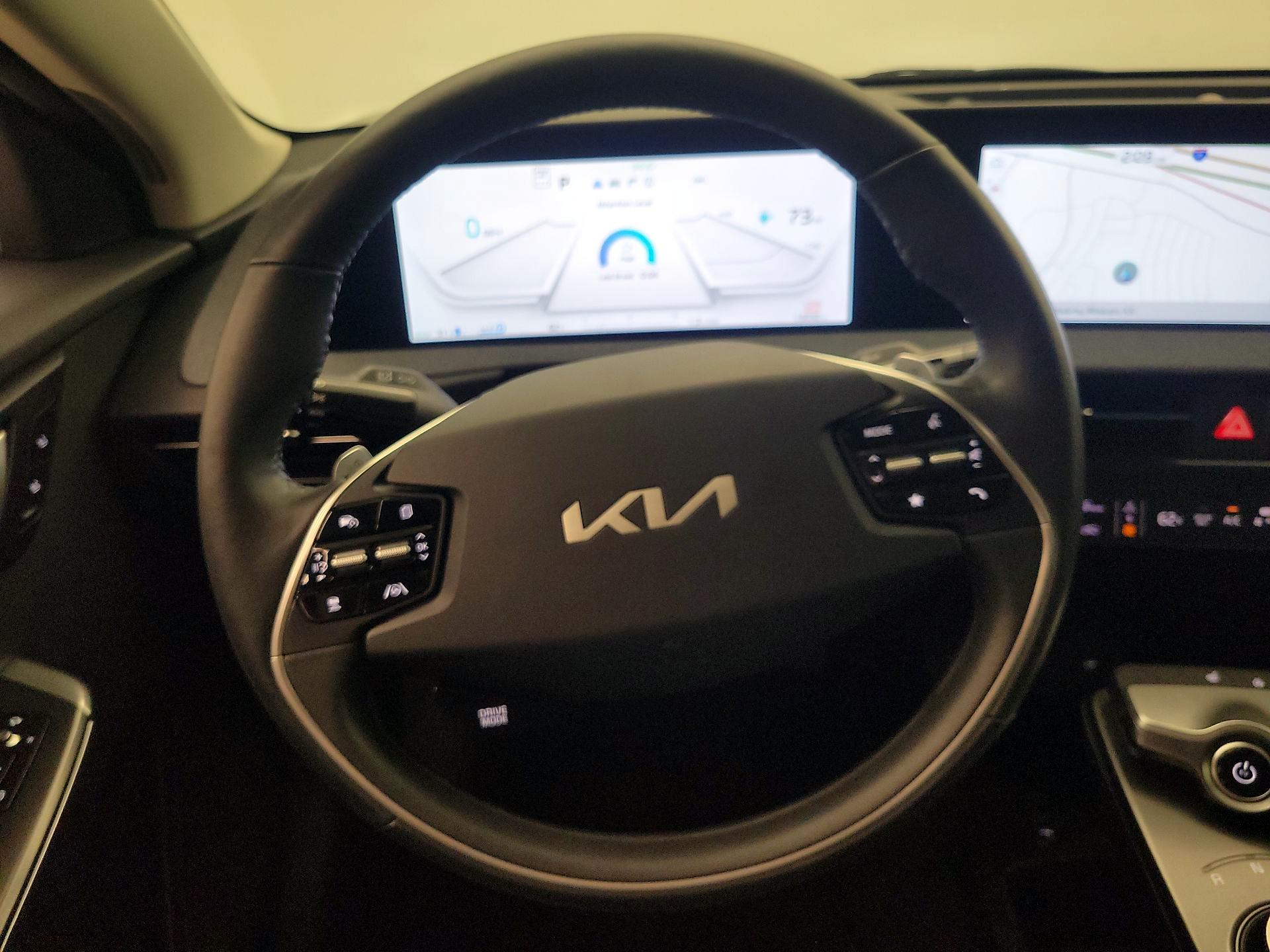 Thumbnail: 2024 Kia EV6 - 10