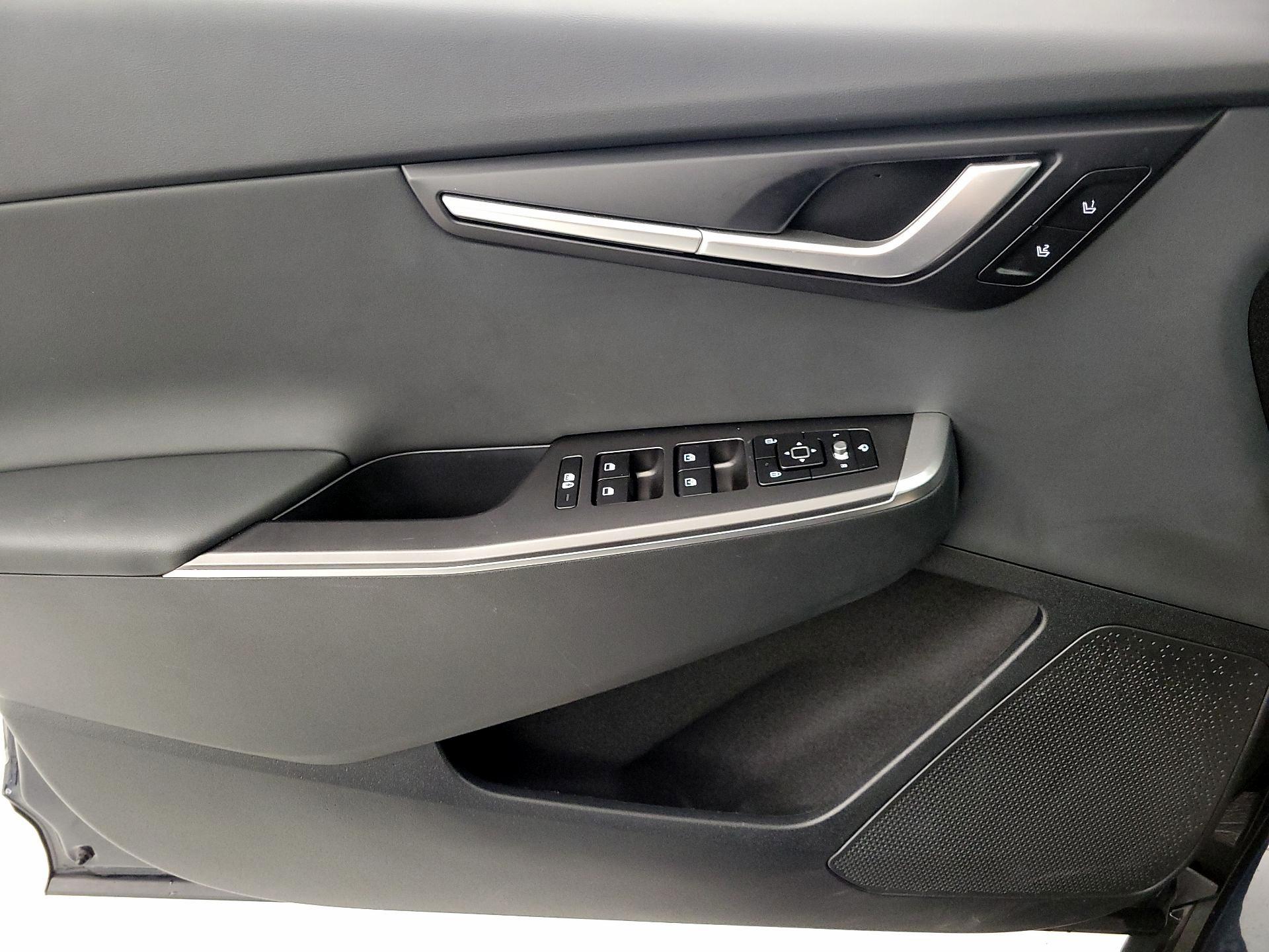 Thumbnail: 2024 Kia EV6 - 12