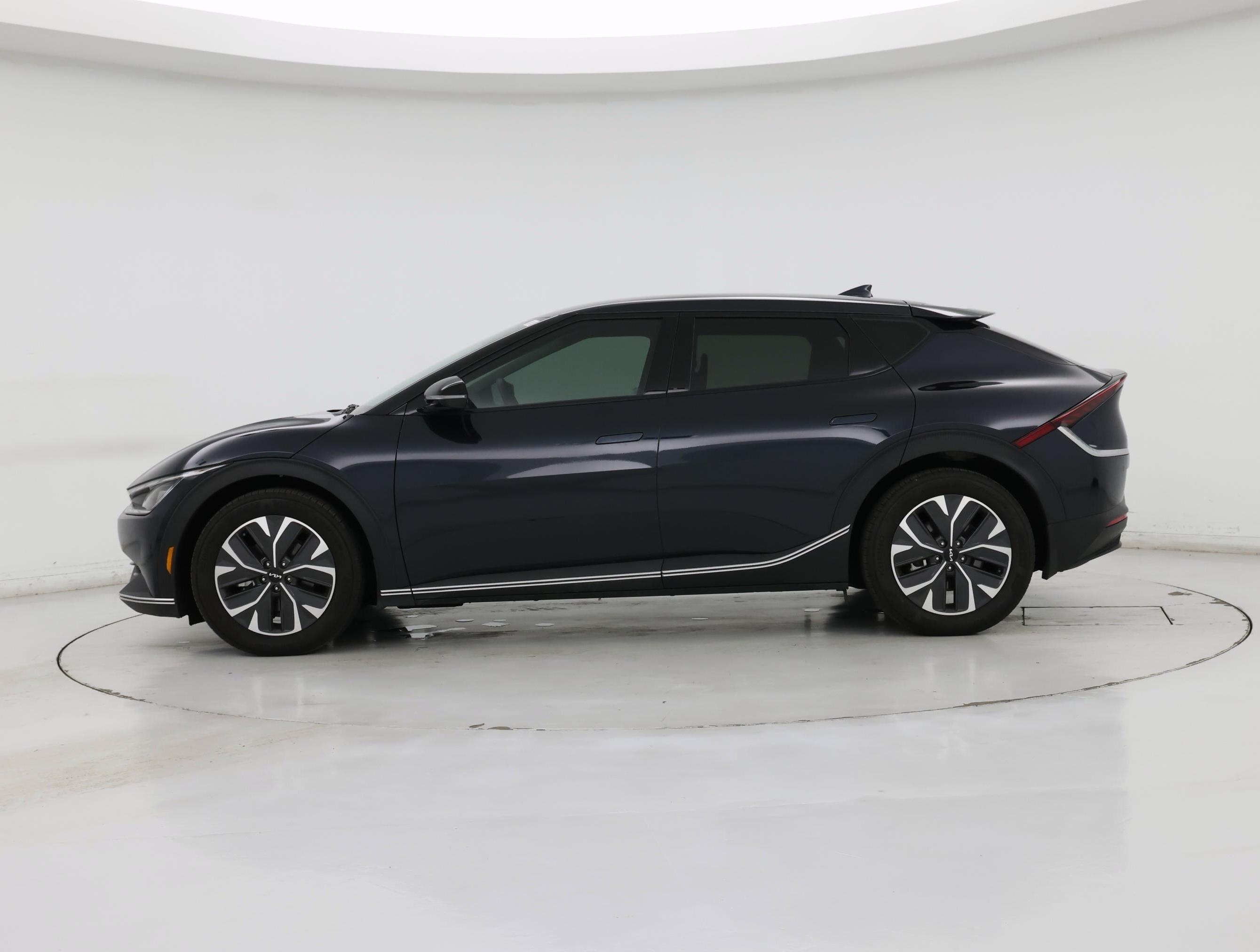 Thumbnail: 2024 Kia EV6 - 3