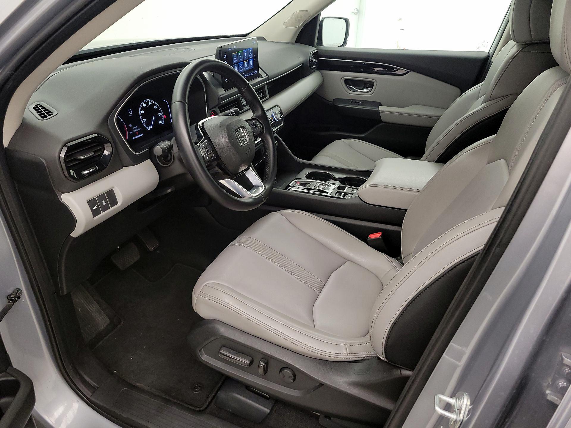 Thumbnail: 2023 Honda Pilot - 11