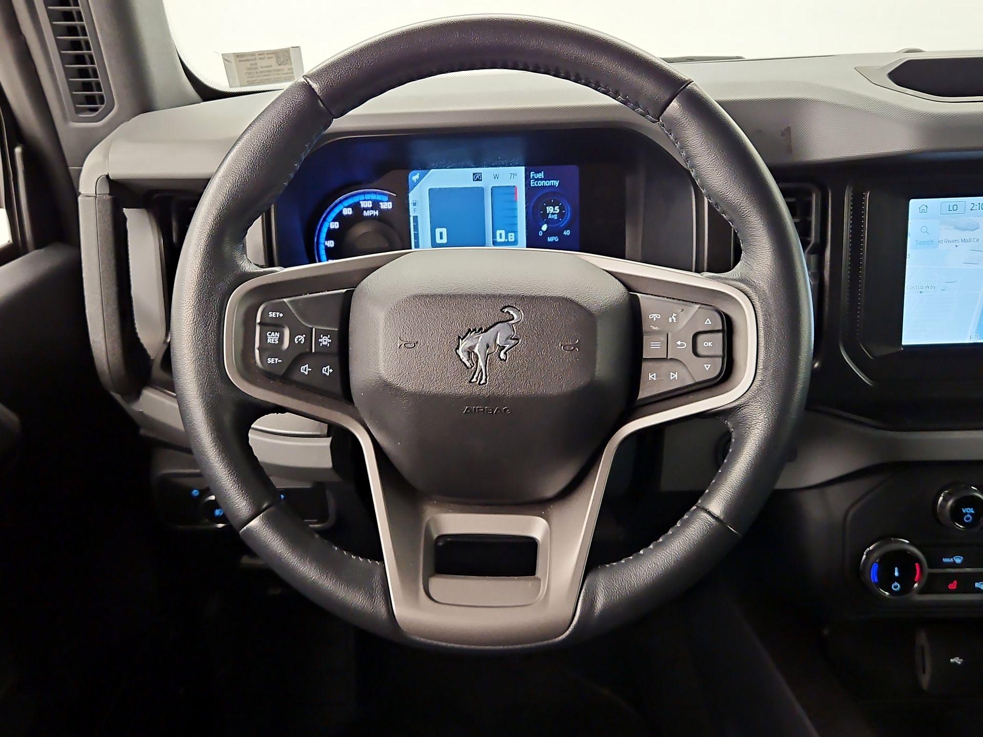 Thumbnail: 2022 Ford Bronco - 10