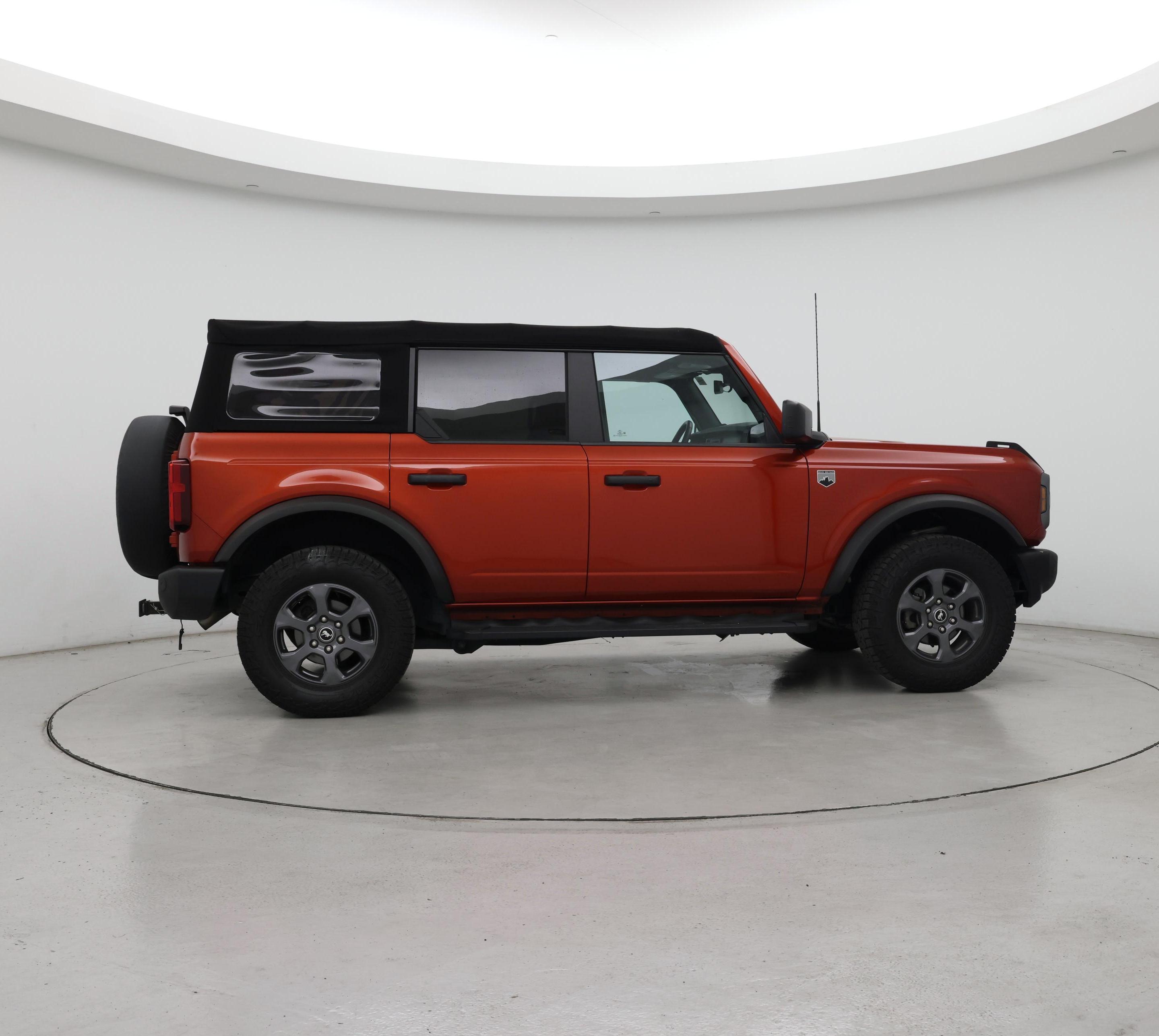 Thumbnail: 2022 Ford Bronco - 7