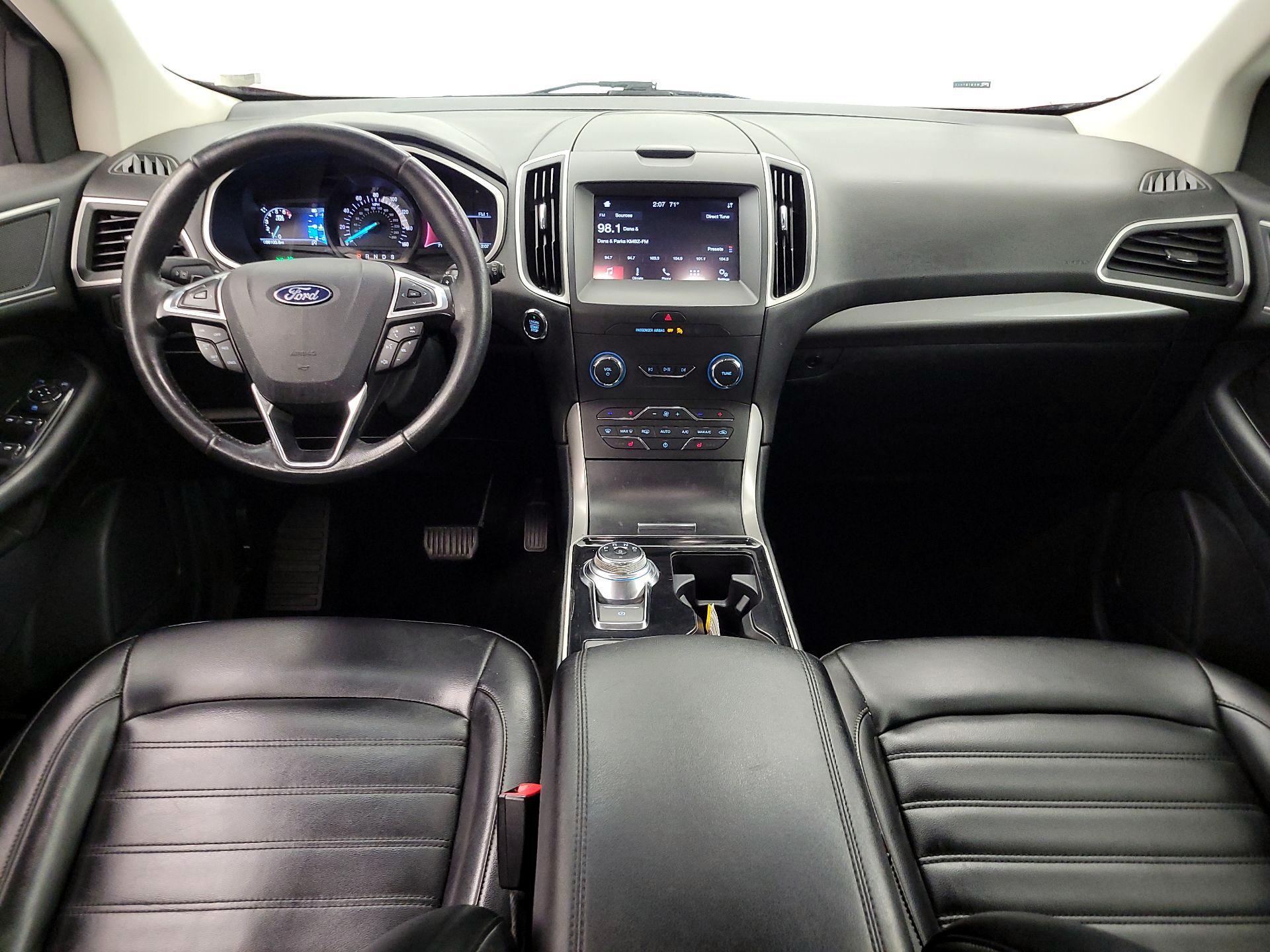 Thumbnail: 2019 Ford Edge - 9