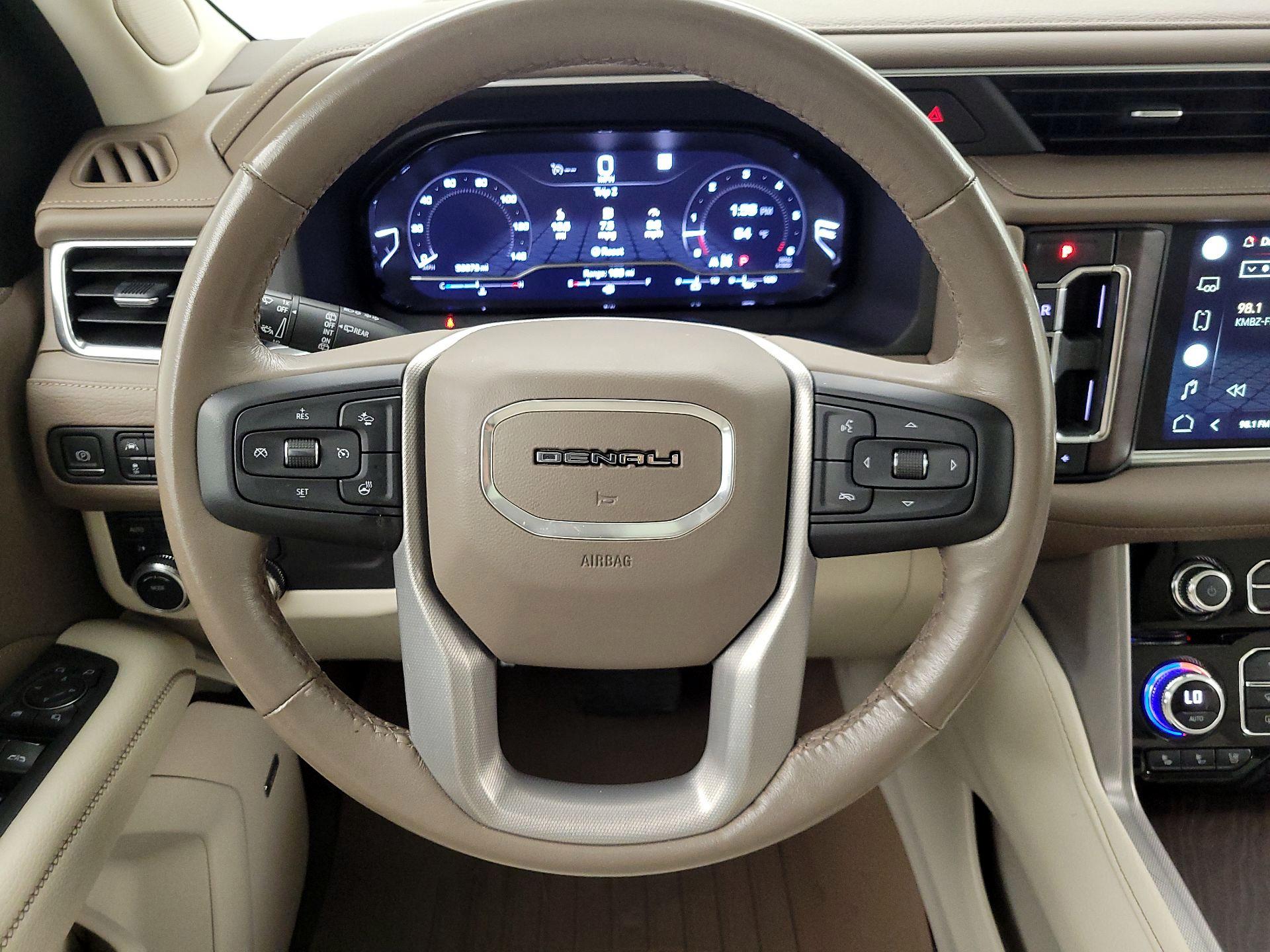 Thumbnail: 2022 GMC Yukon XL - 10