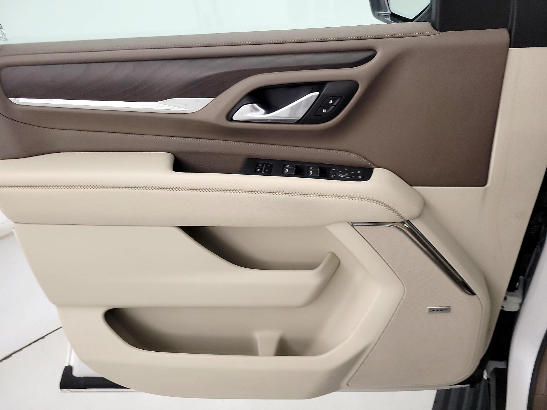 Thumbnail: 2022 GMC Yukon XL - 12