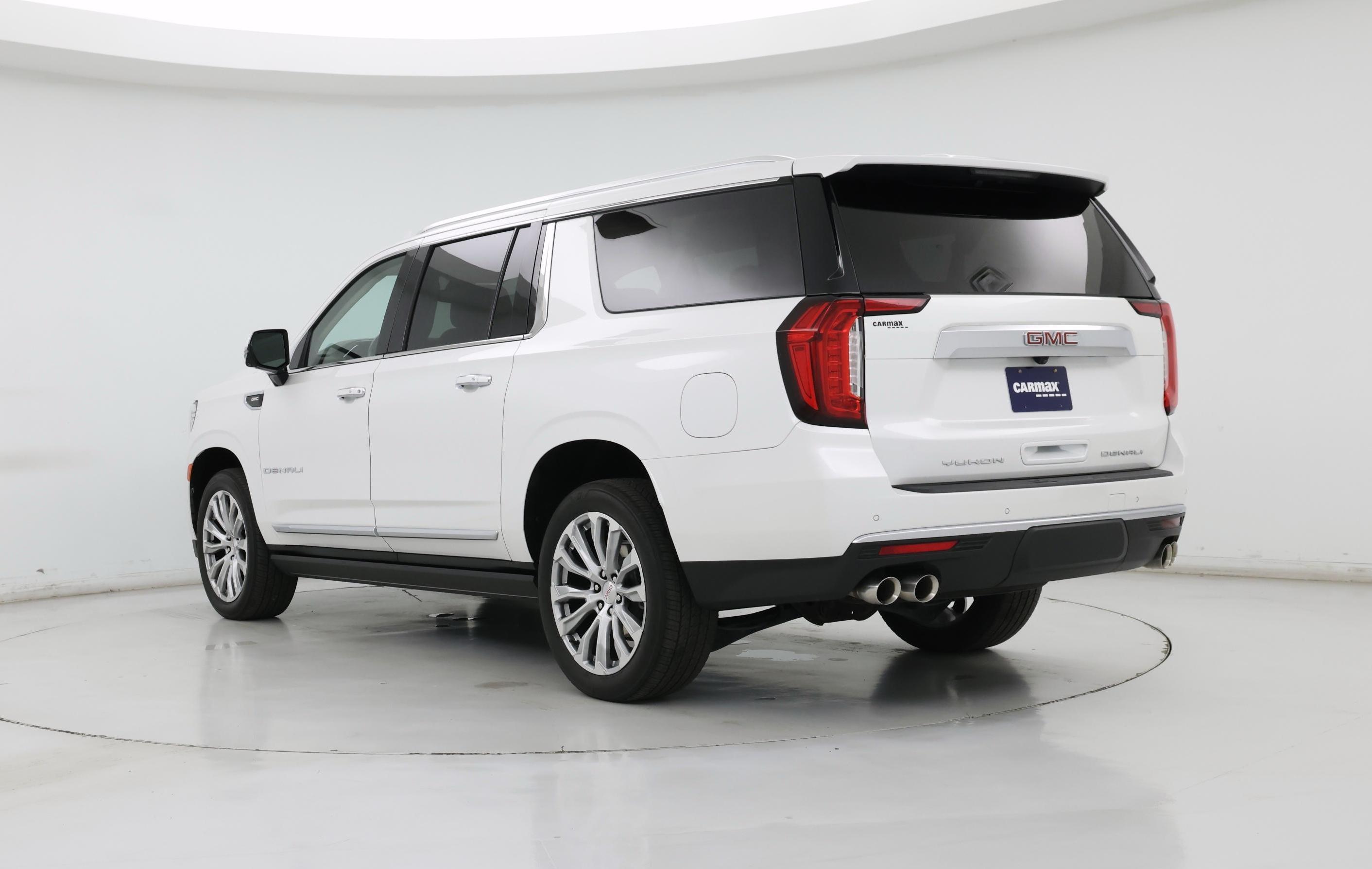 Thumbnail: 2022 GMC Yukon XL - 2
