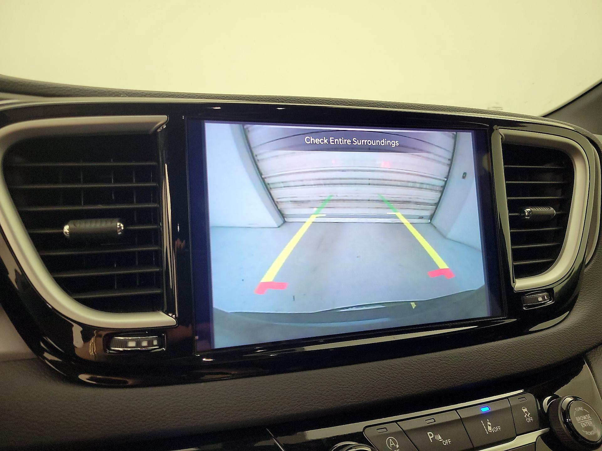 Thumbnail: 2025 Chrysler Pacifica - 14