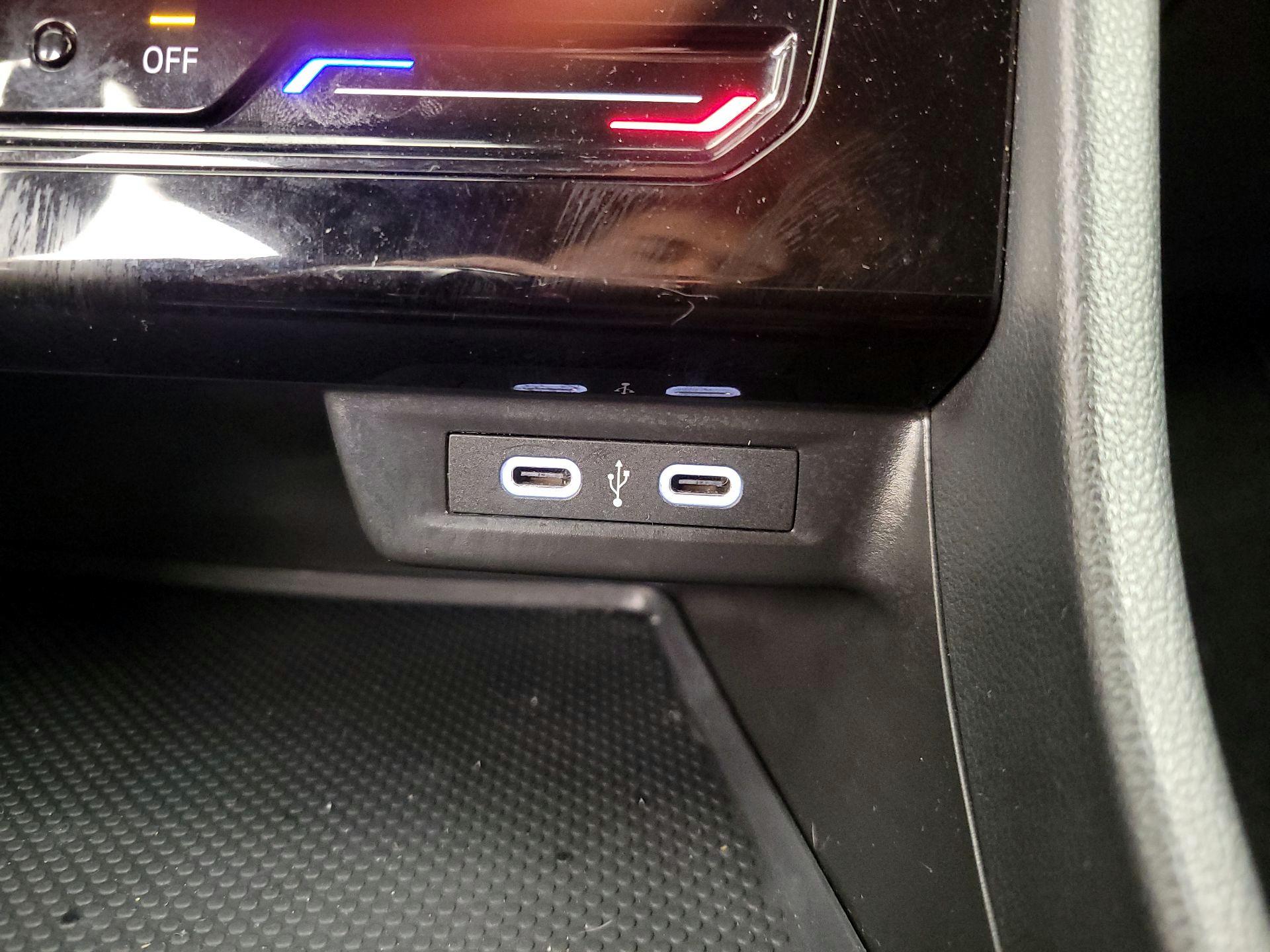 Thumbnail: 2025 Volkswagen Jetta - 18