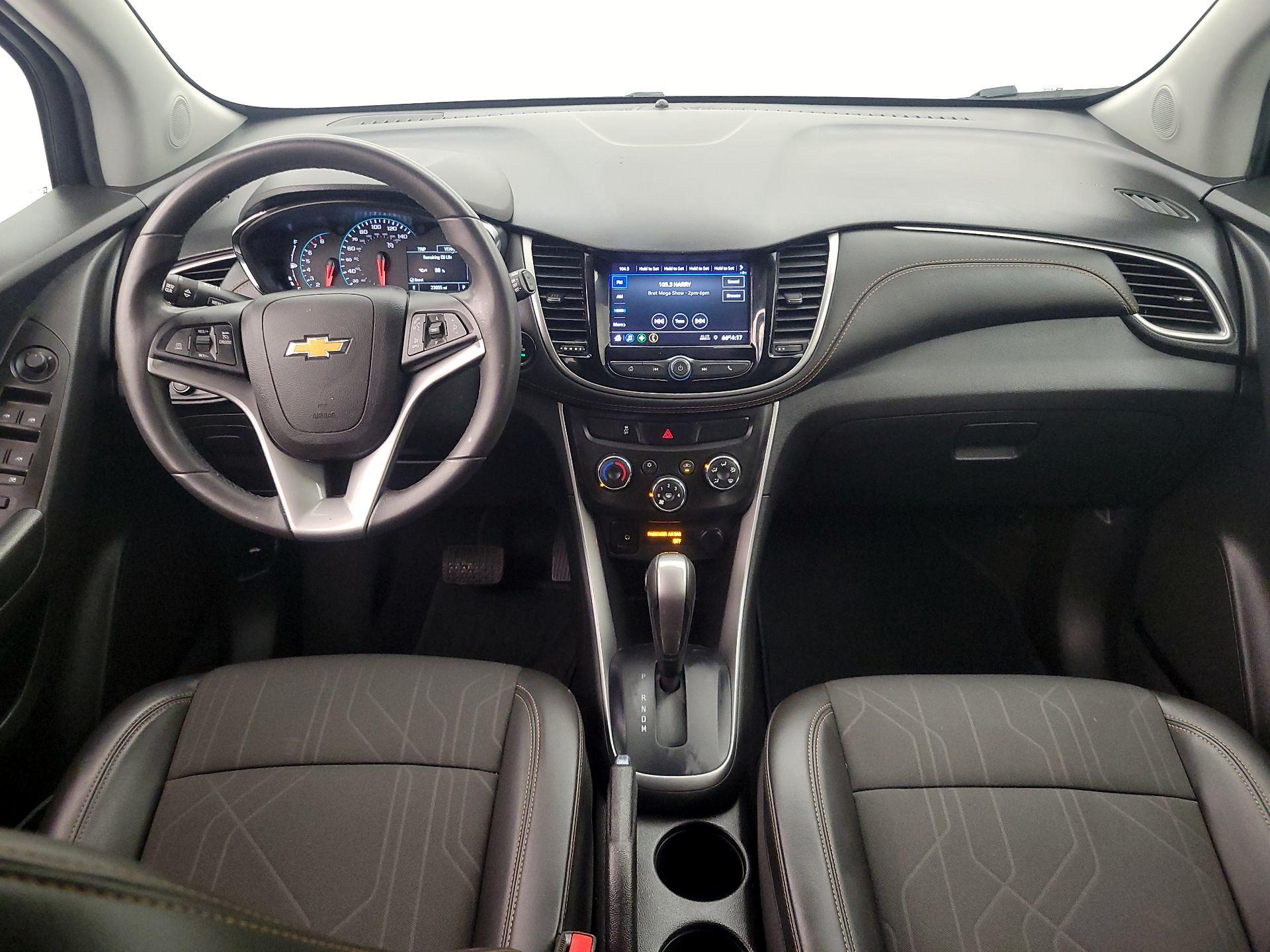 Thumbnail: 2022 Chevrolet Trax - 9