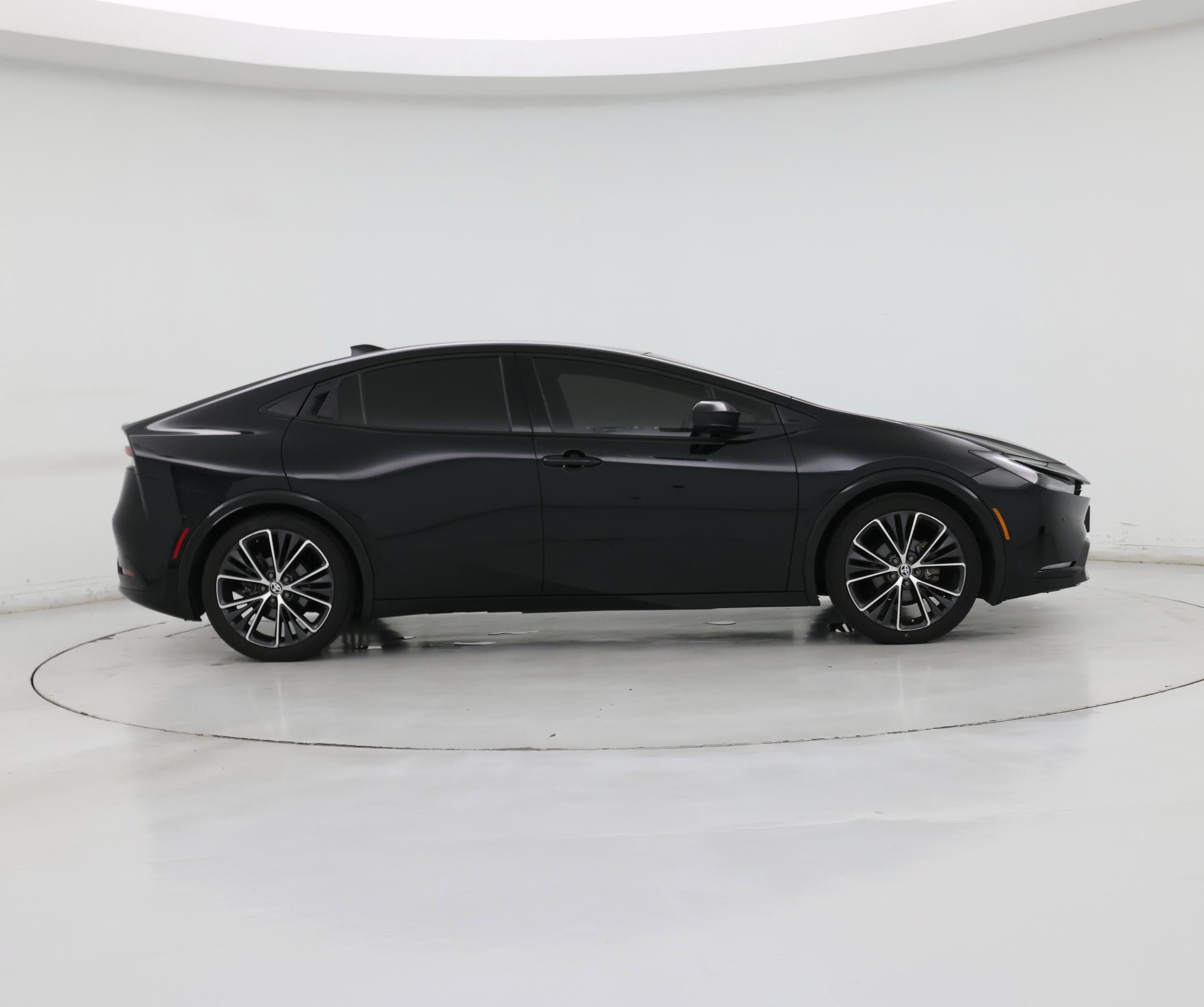 Thumbnail: 2024 Toyota Prius - 7