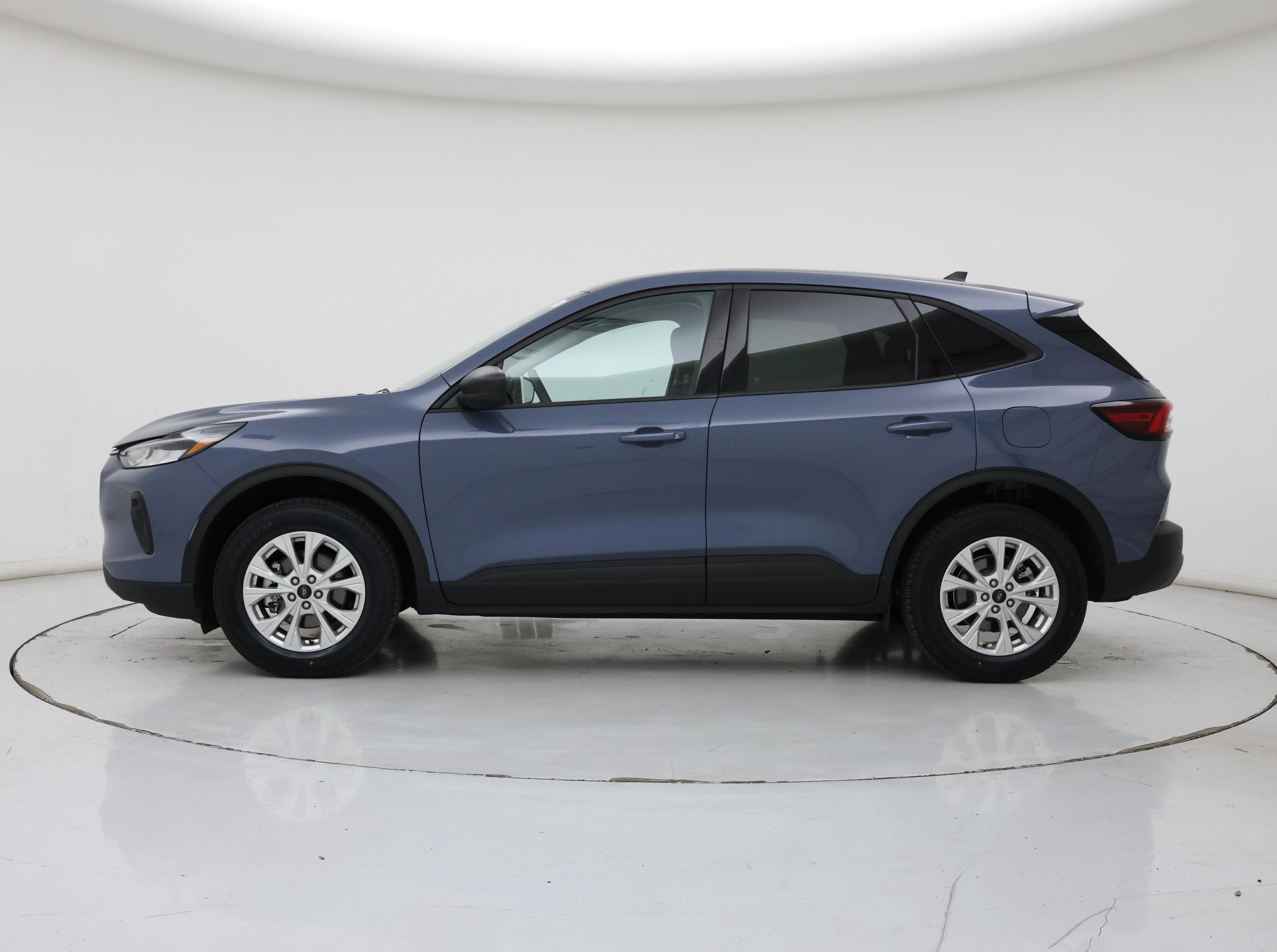 Thumbnail: 2025 Ford Escape - 3