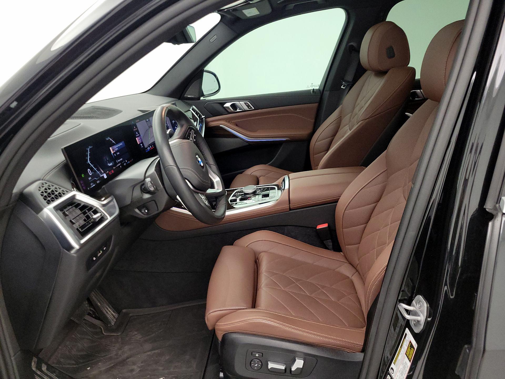 Thumbnail: 2025 BMW X5 - 11