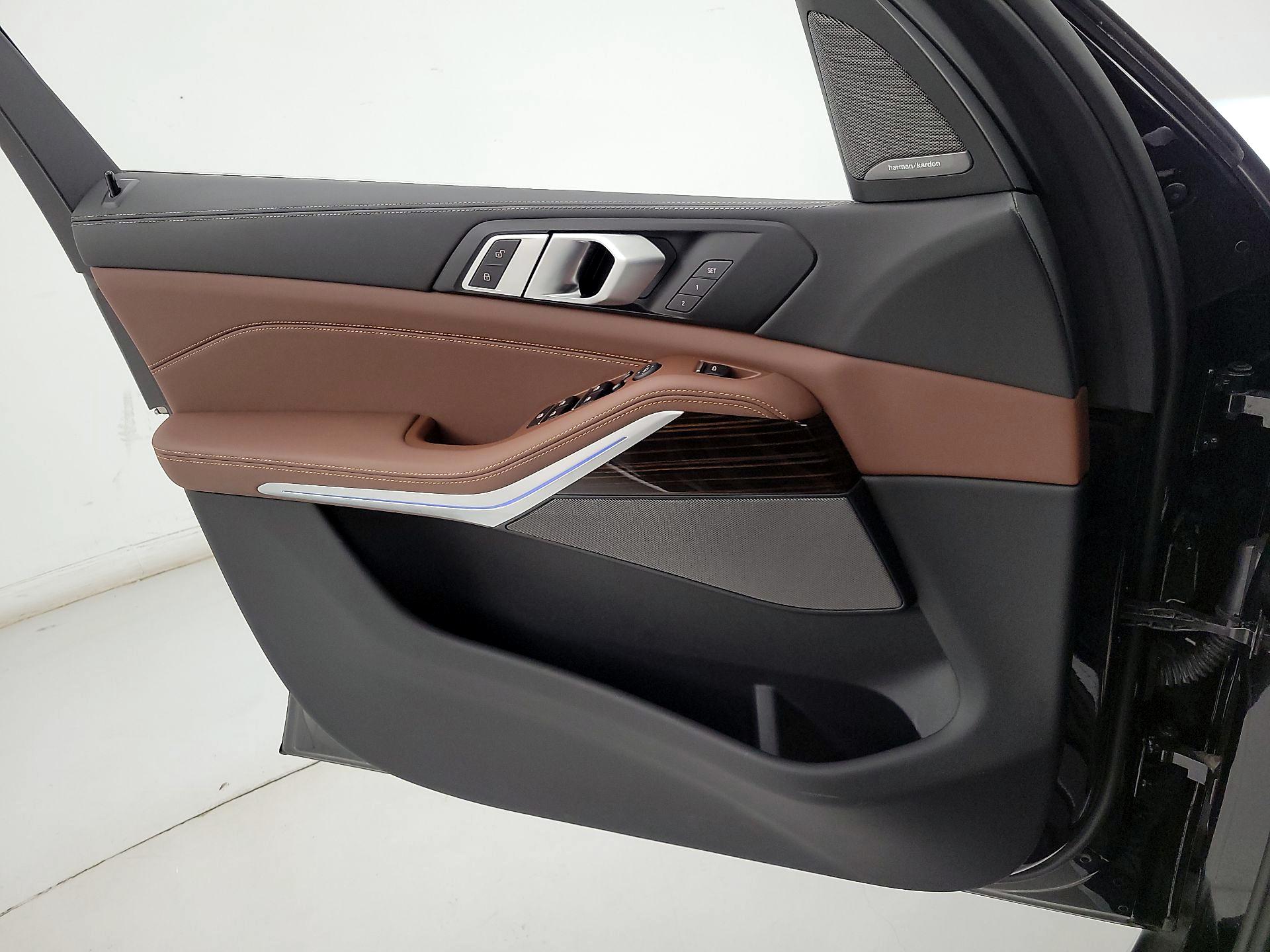 Thumbnail: 2025 BMW X5 - 12