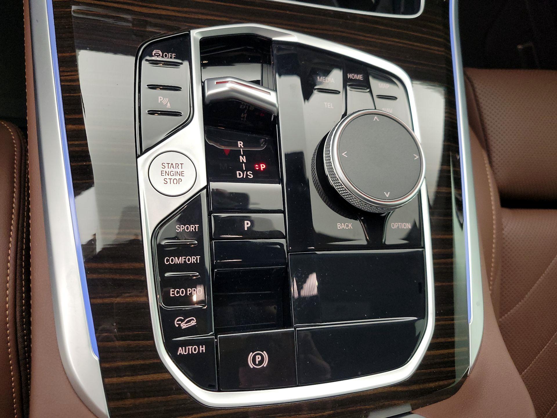 Thumbnail: 2025 BMW X5 - 17