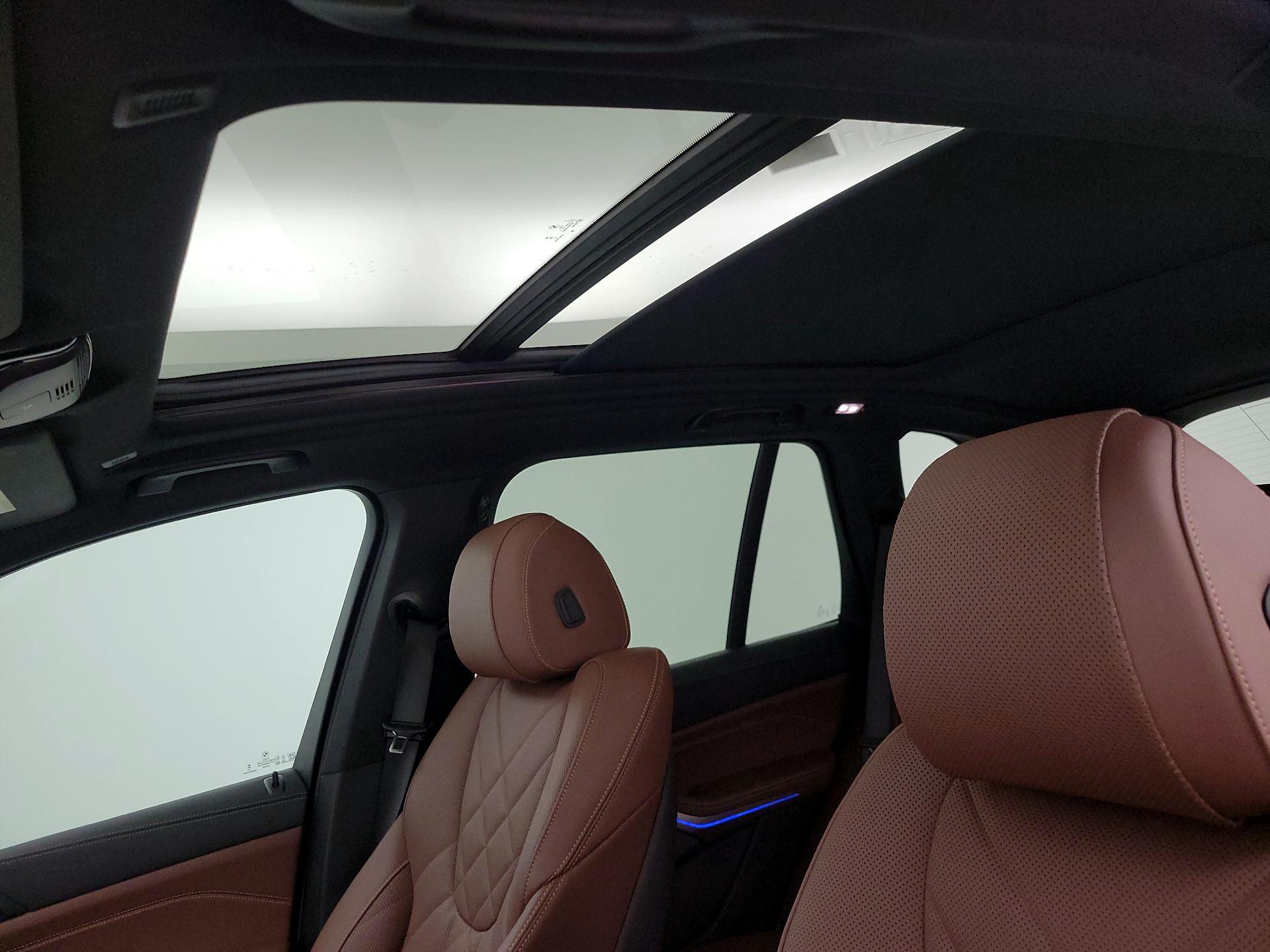 Thumbnail: 2025 BMW X5 - 19