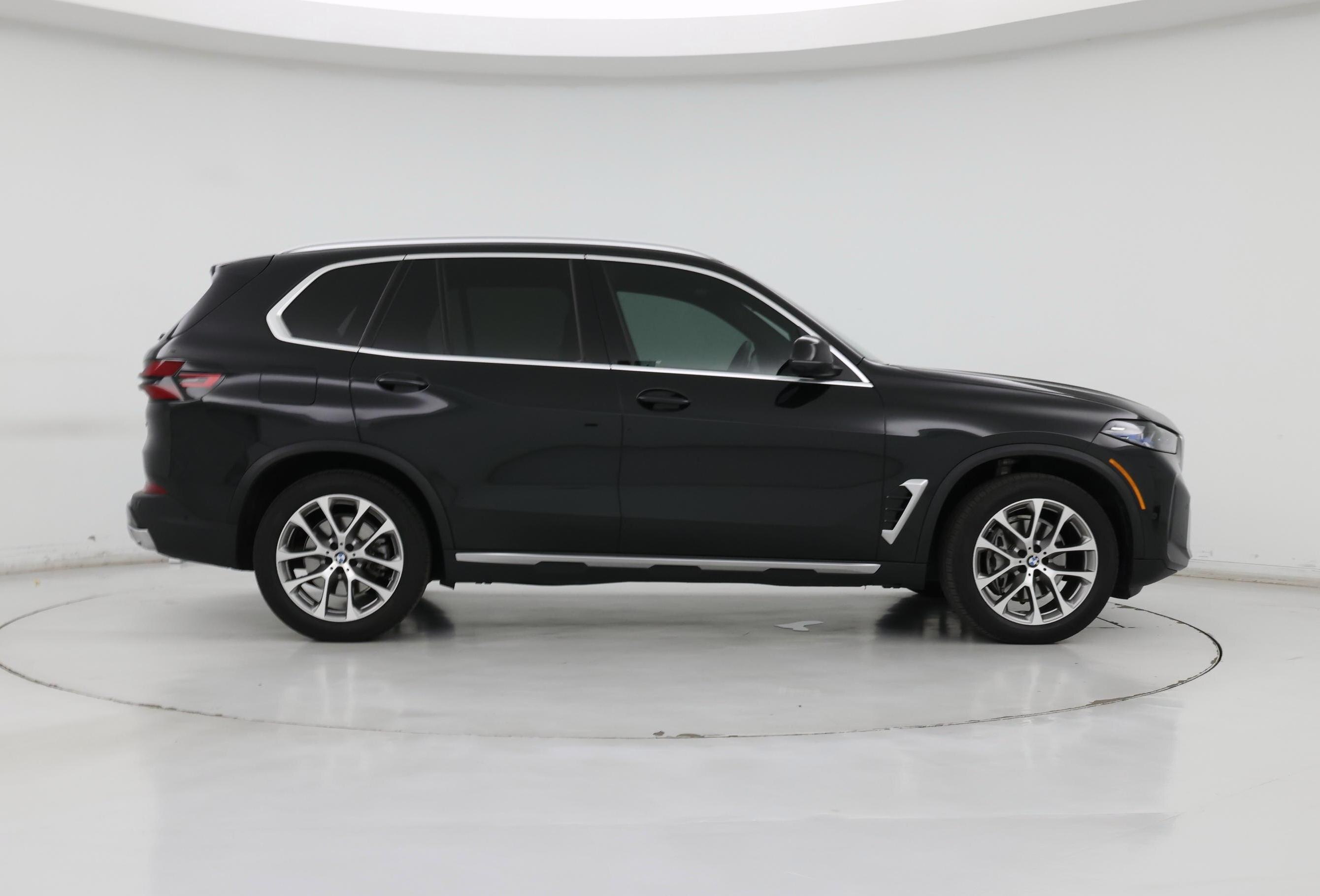 Thumbnail: 2025 BMW X5 - 7