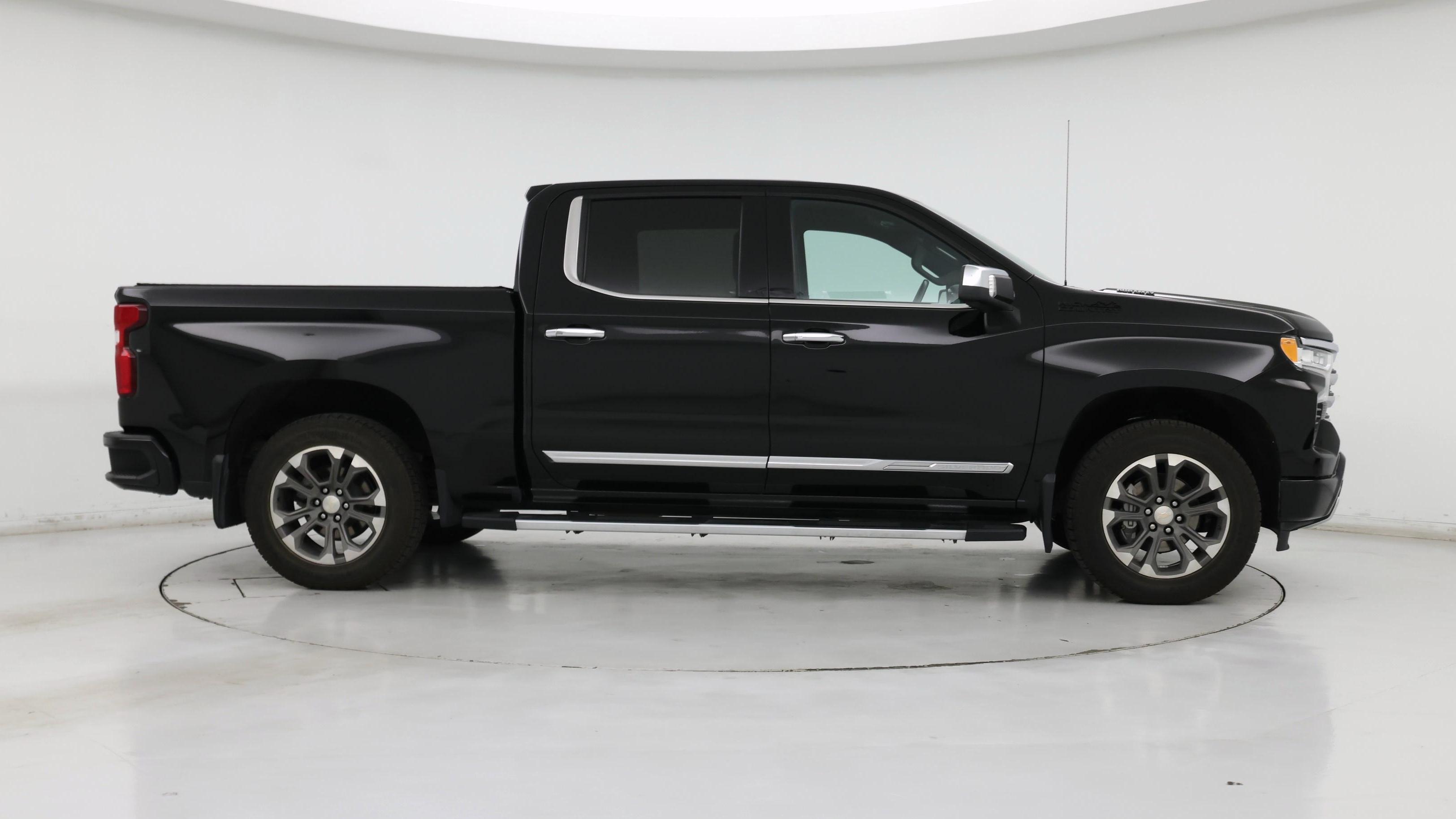 Thumbnail: 2023 Chevrolet Silverado 1500 - 7