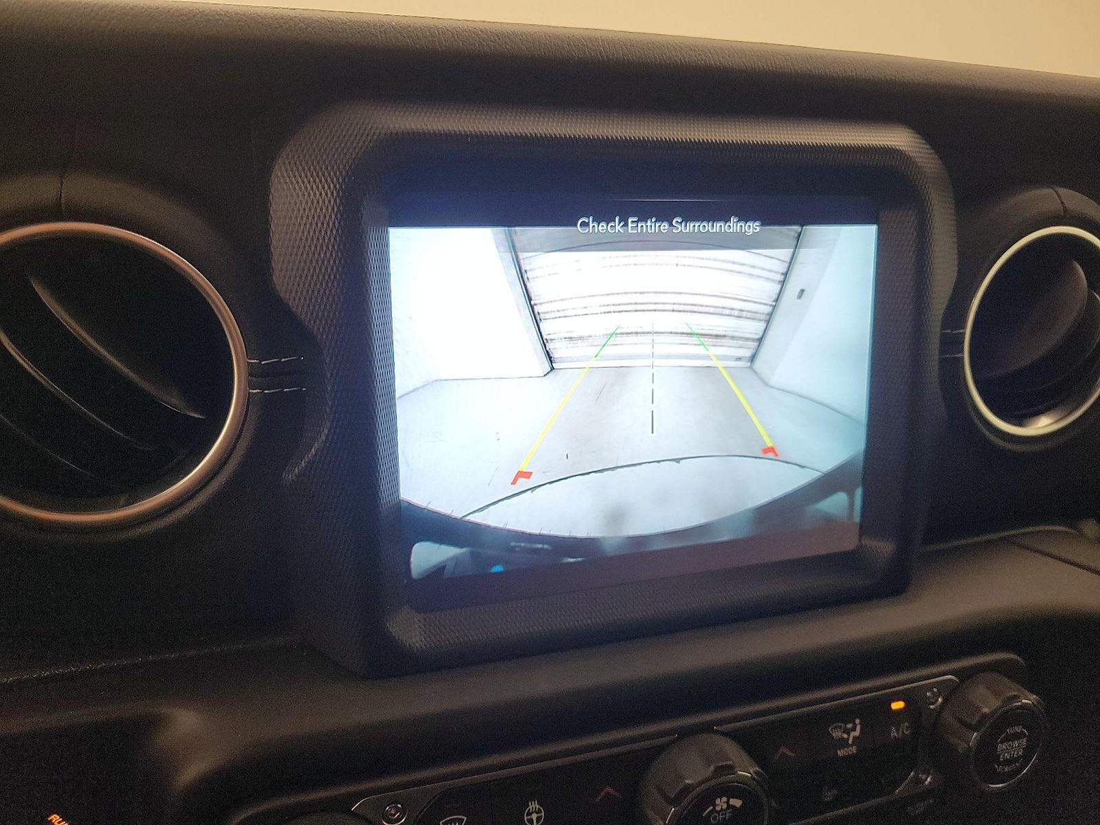 2023 Jeep Wrangler 4xe Sahara 4XE - Photo 16
