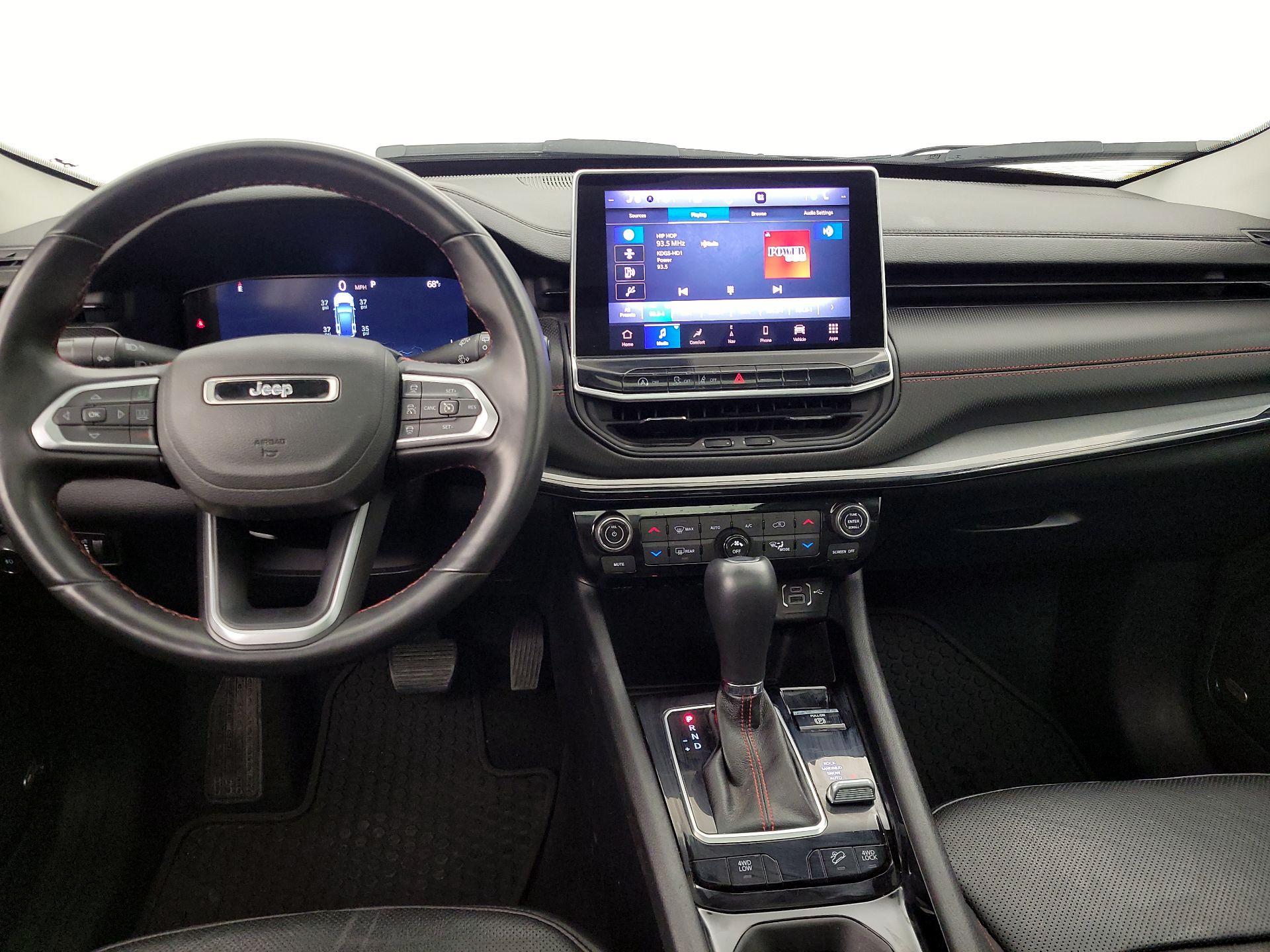Thumbnail: 2022 Jeep Compass - 9