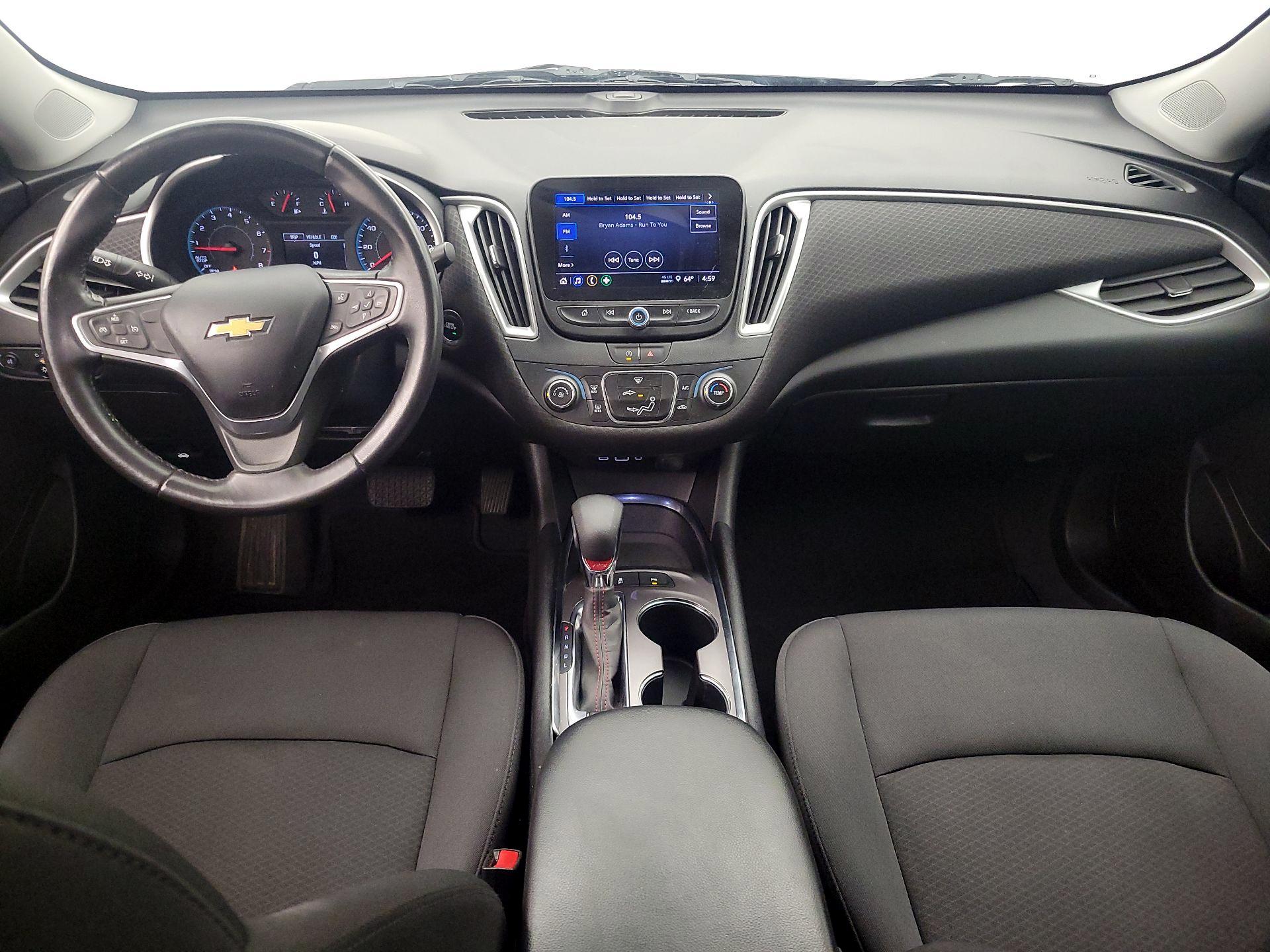 Thumbnail: 2022 Chevrolet Malibu - 9