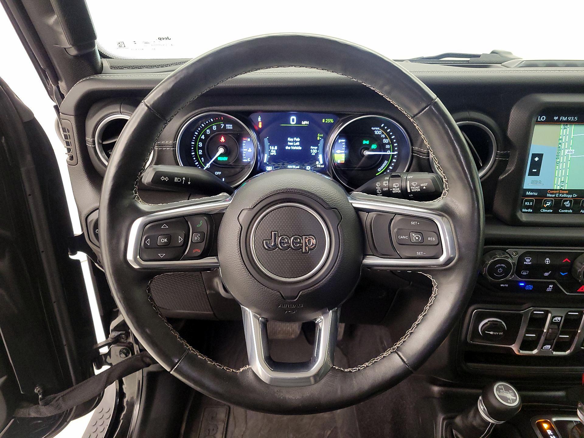 Thumbnail: 2023 Jeep Wrangler - 10