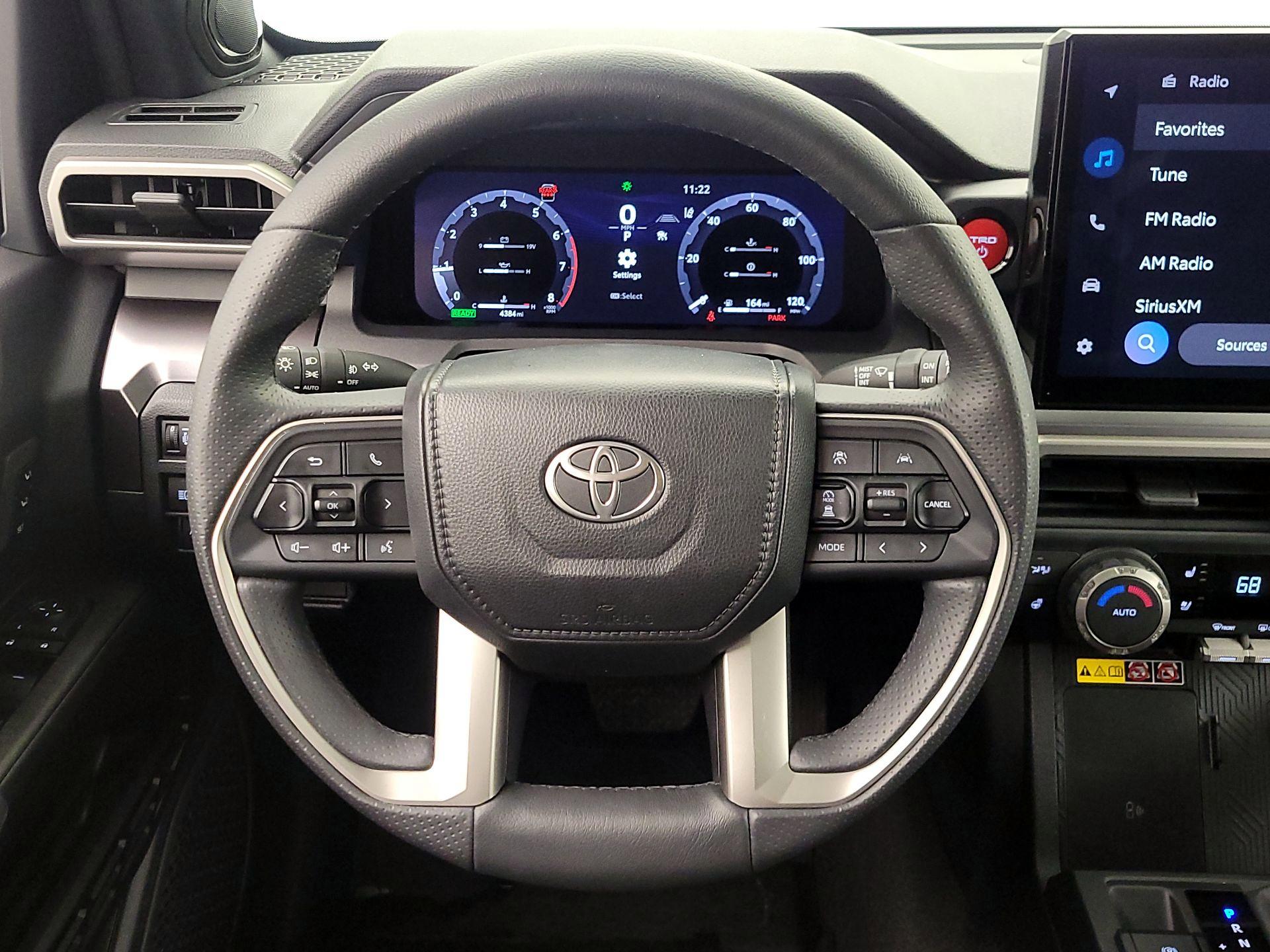 Thumbnail: 2025 Toyota 4Runner - 10
