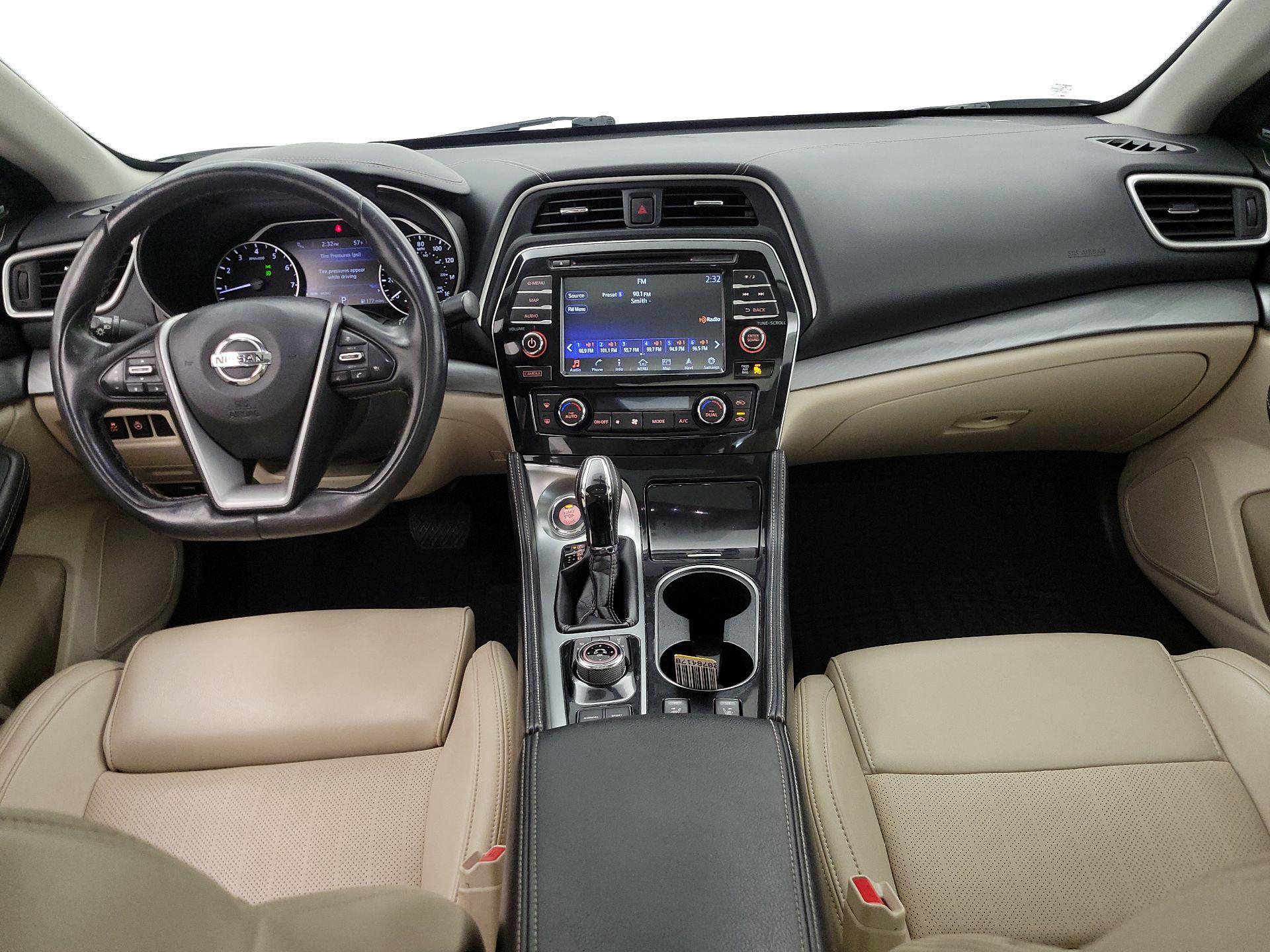 Thumbnail: 2017 Nissan Maxima - 9