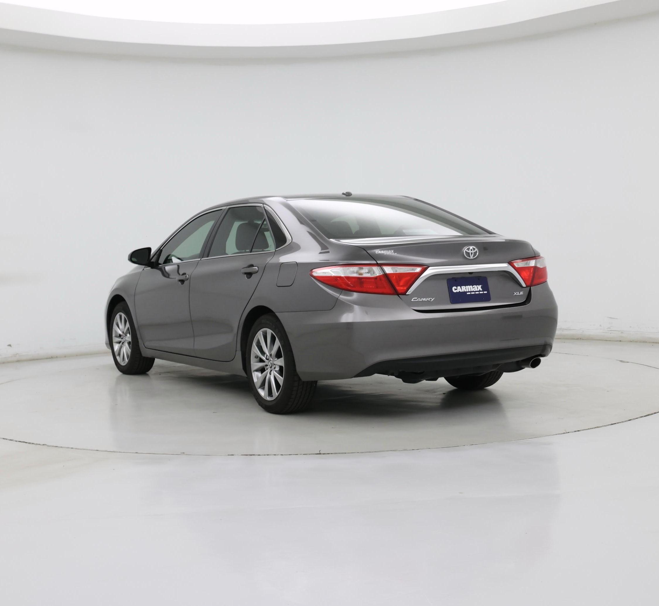 Thumbnail: 2016 Toyota Camry - 2