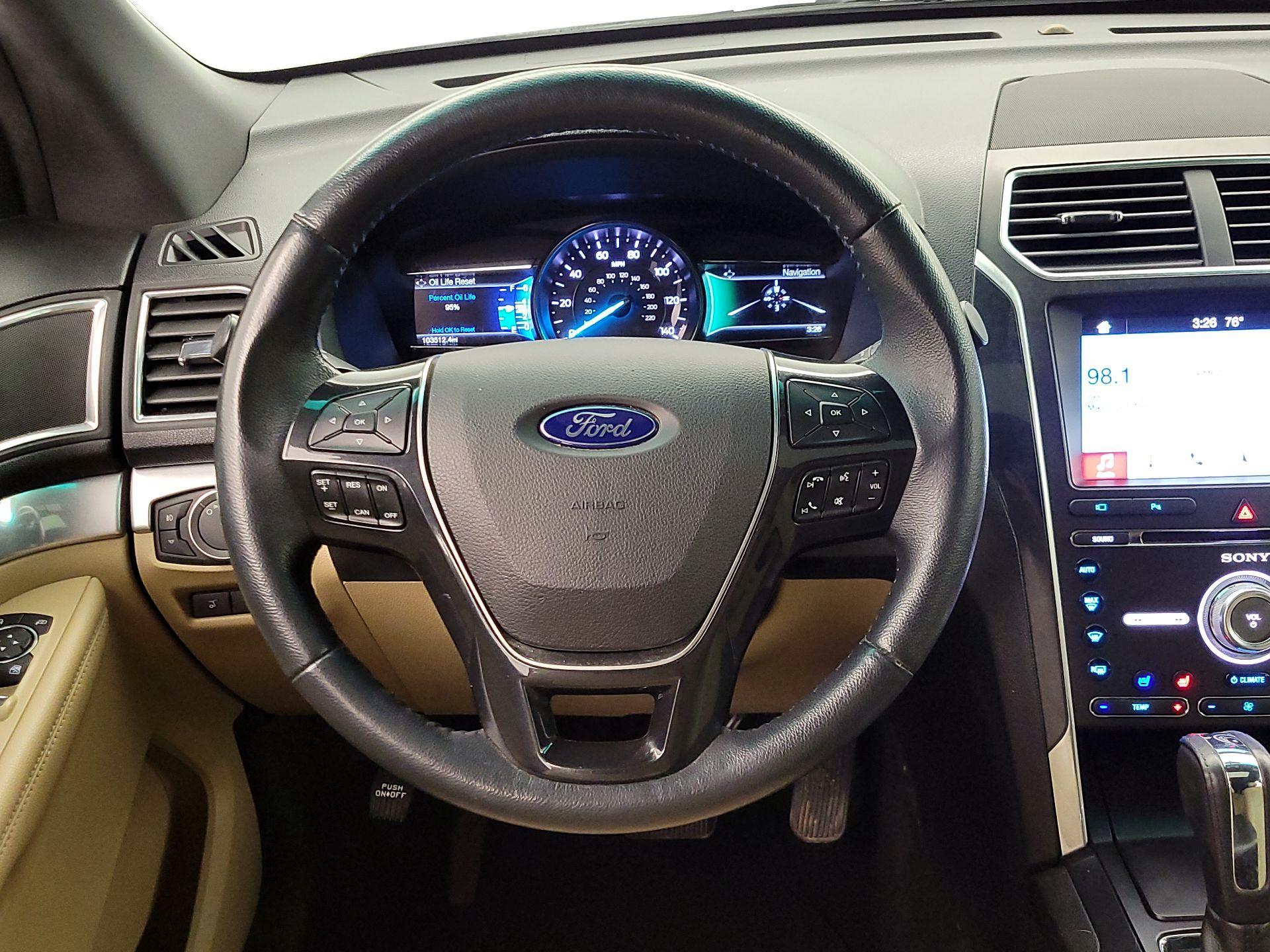 Thumbnail: 2017 Ford Explorer - 10
