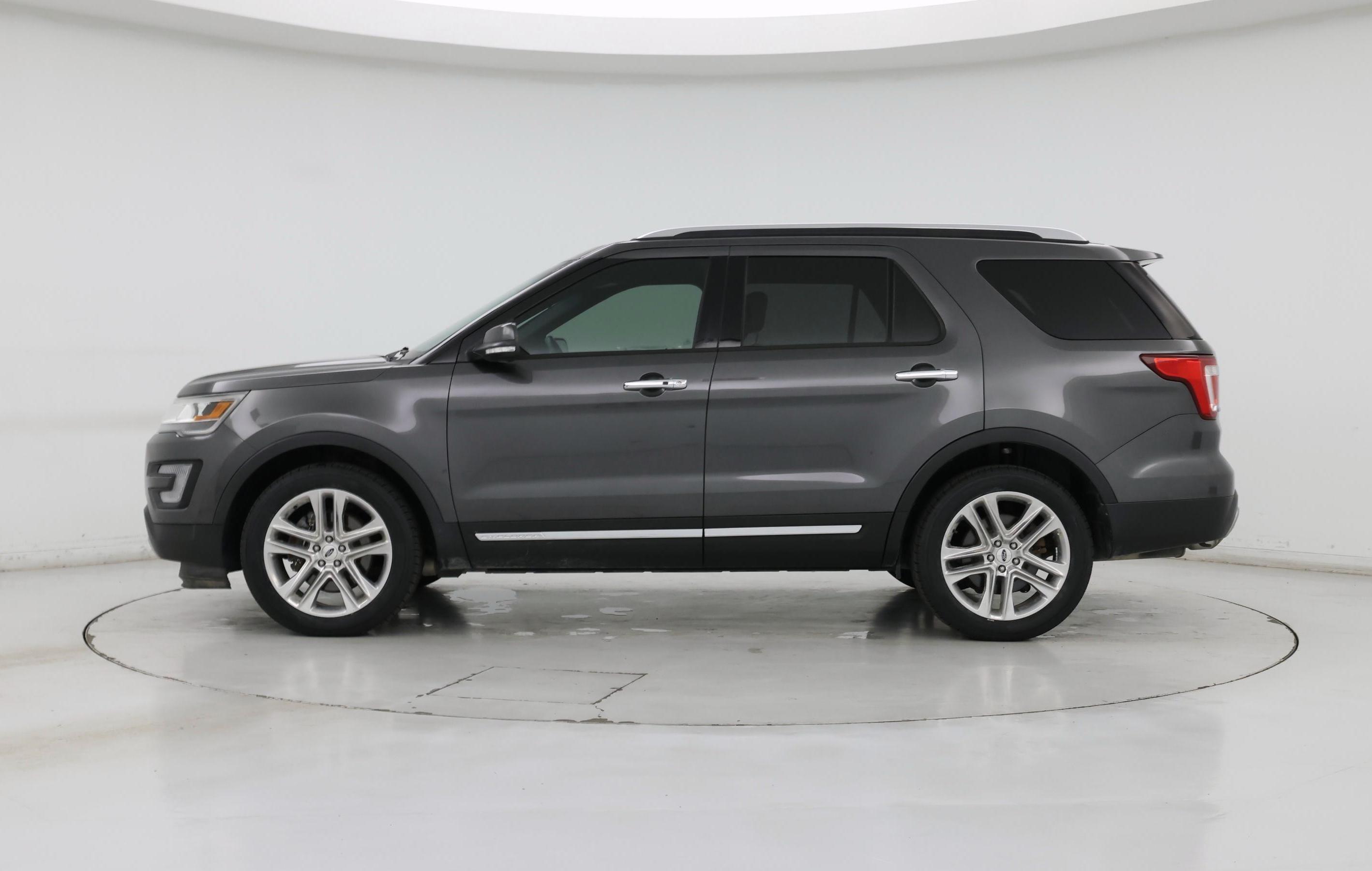 Thumbnail: 2017 Ford Explorer - 3