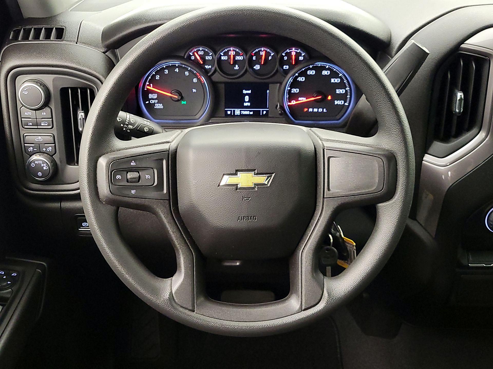 Thumbnail: 2021 Chevrolet Silverado 1500 - 10