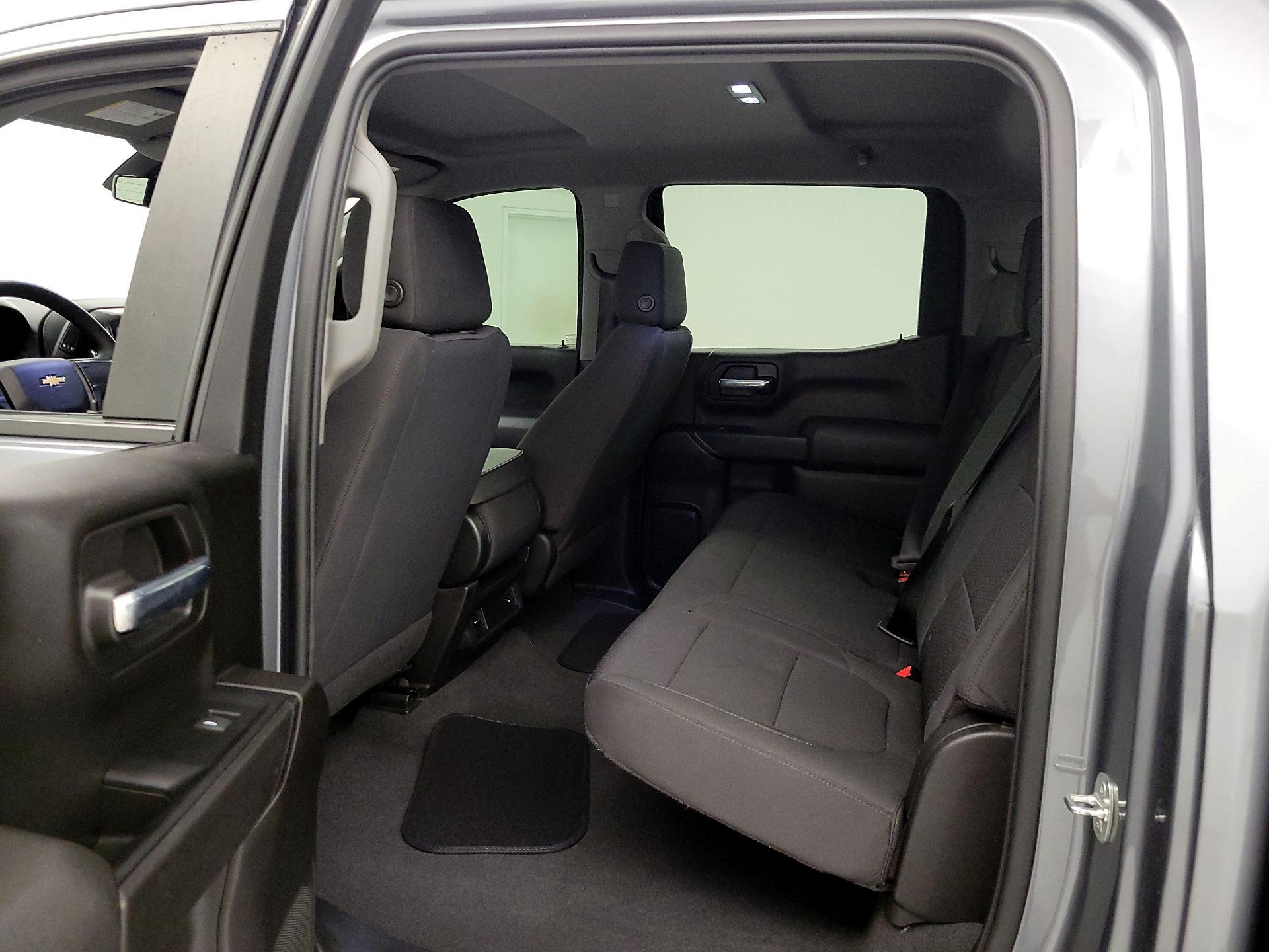 Thumbnail: 2021 Chevrolet Silverado 1500 - 19
