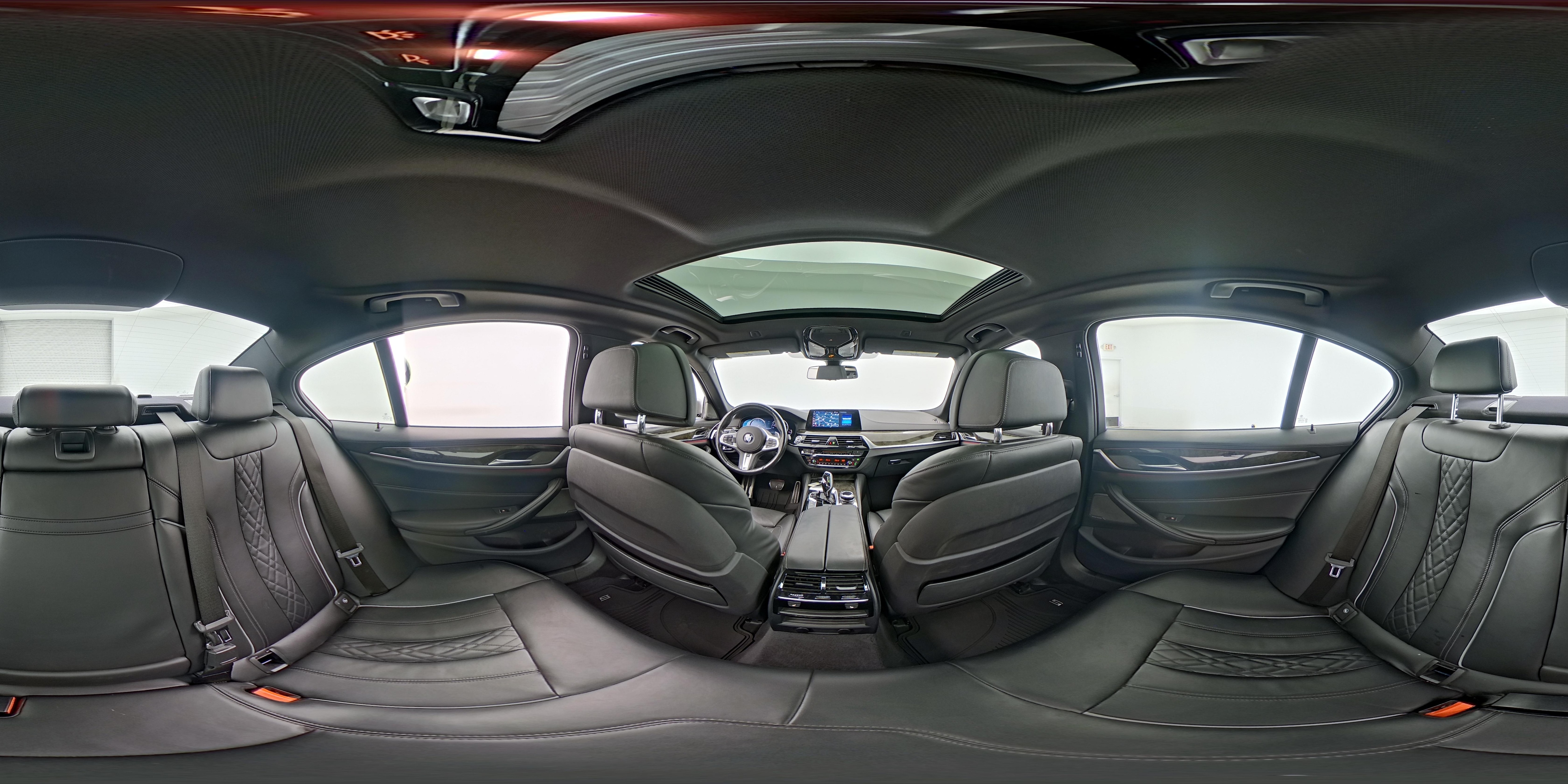 2018 BMW 5 Series M550i - Photo 27