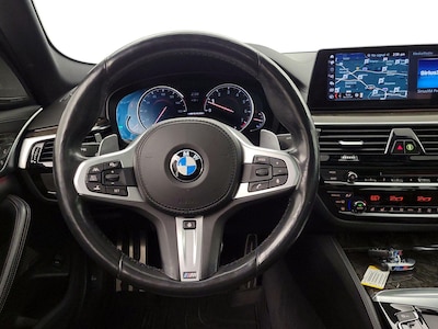Steering Wheel & Instrument Cluster (On)