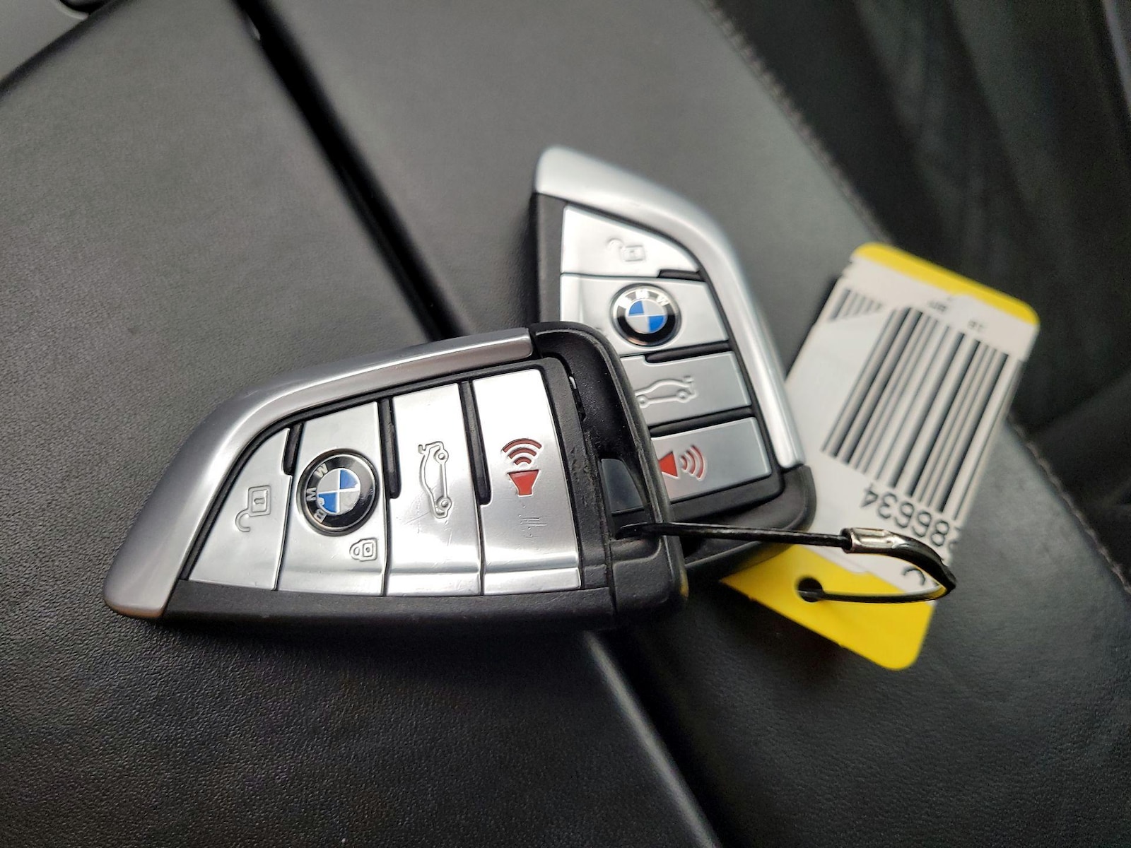 2018 BMW 5 Series M550i - Photo 25