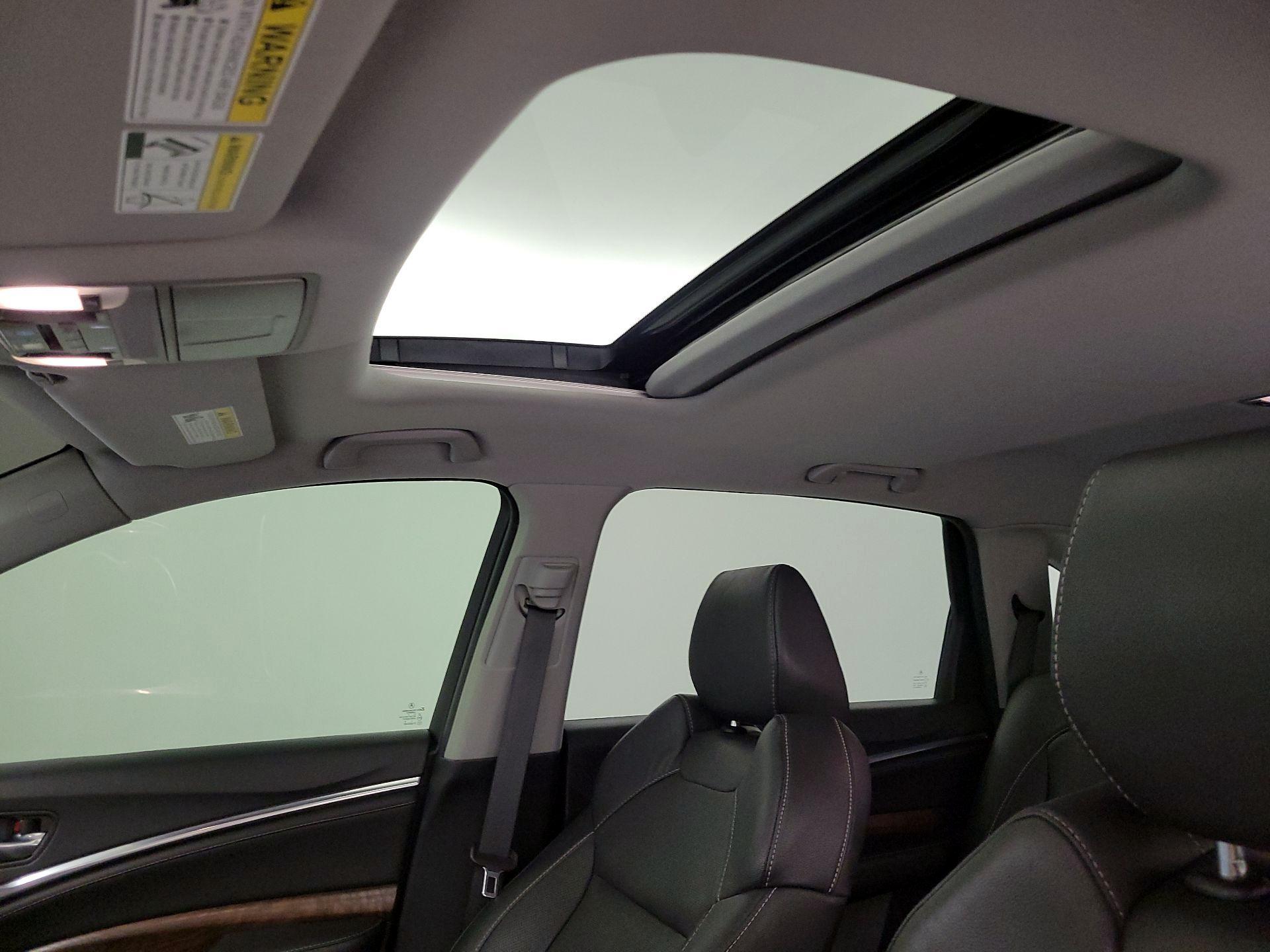 Thumbnail: 2020 Acura MDX - 20