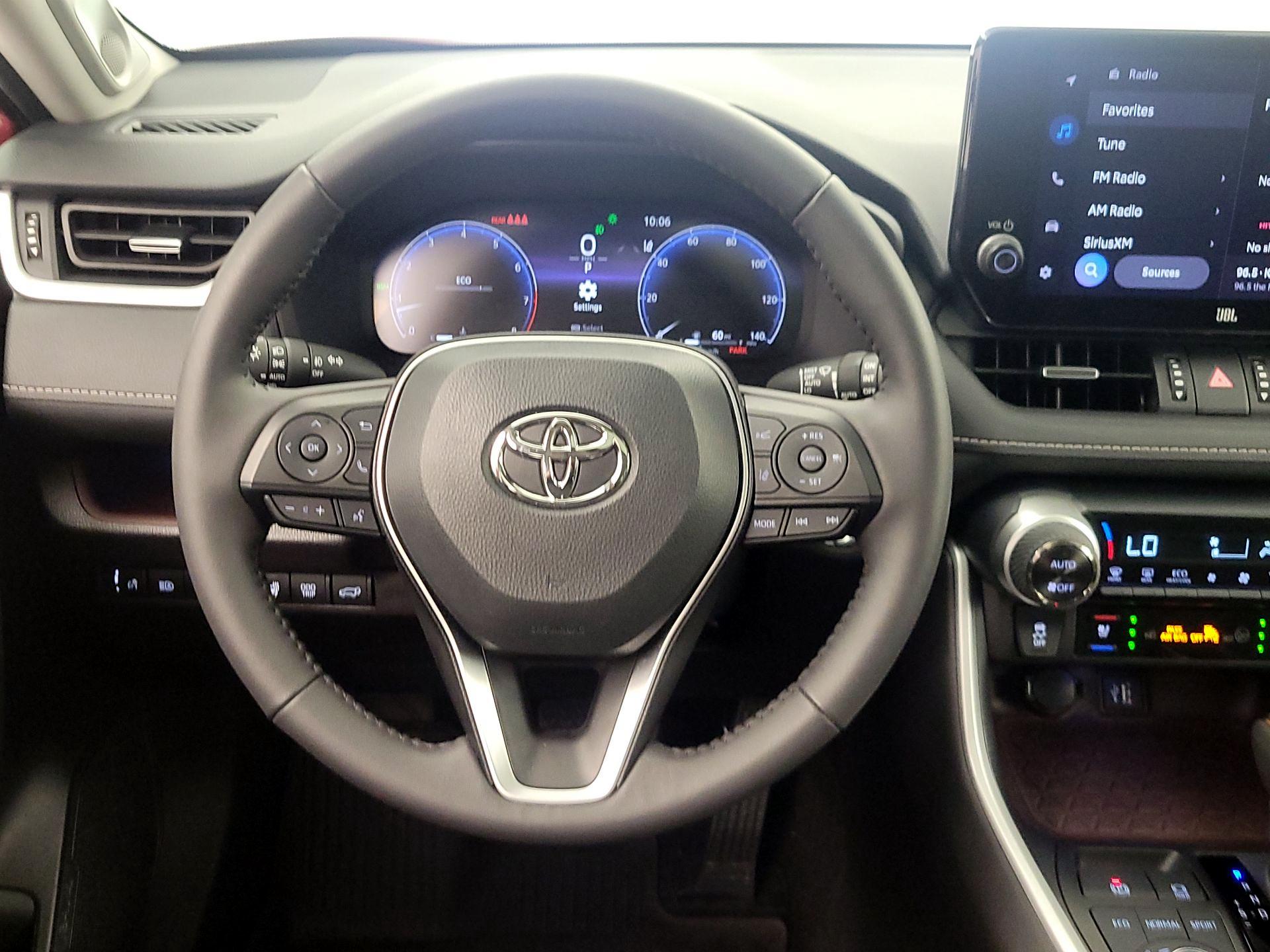 Thumbnail: 2025 Toyota RAV4 - 10