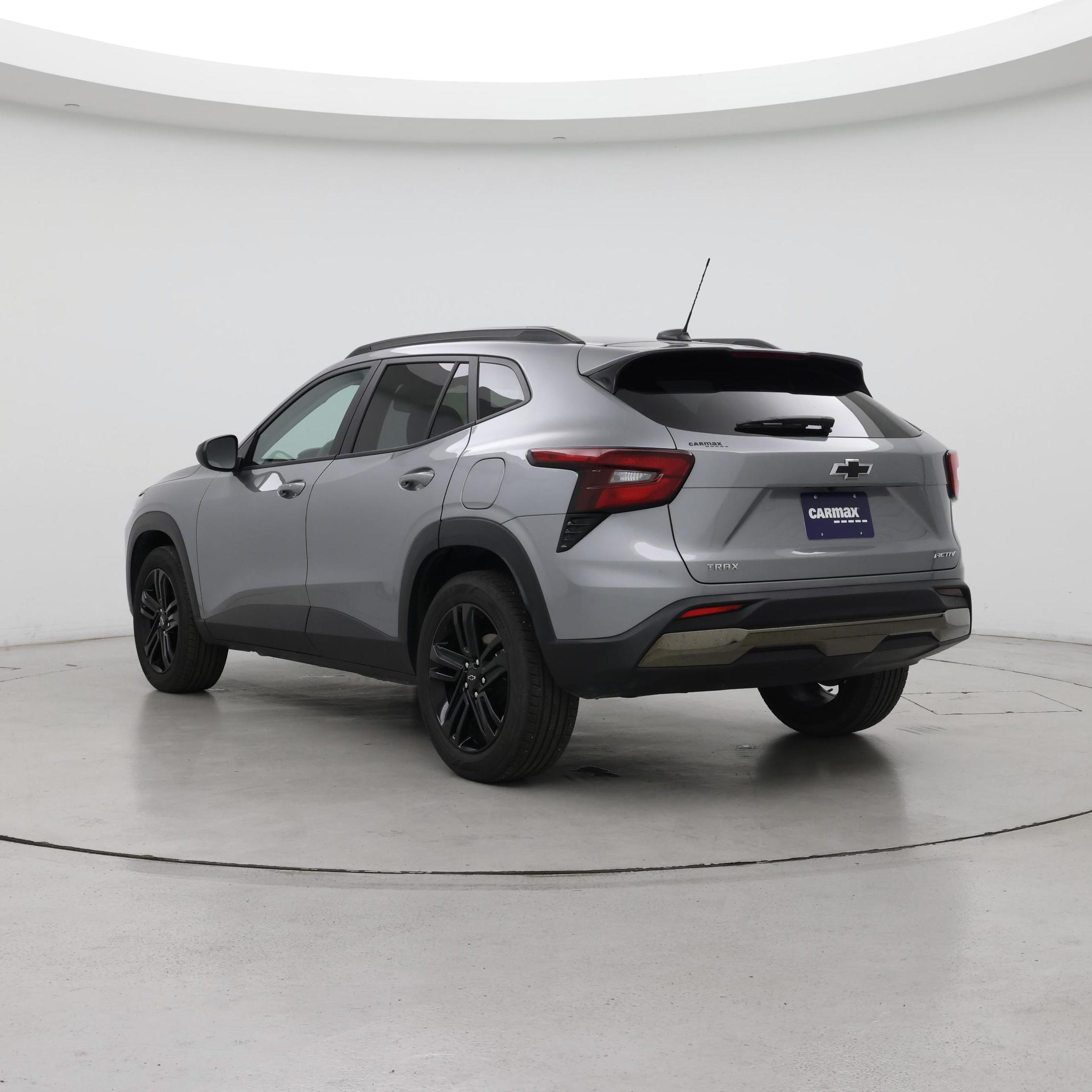 Thumbnail: 2025 Chevrolet Trax - 2
