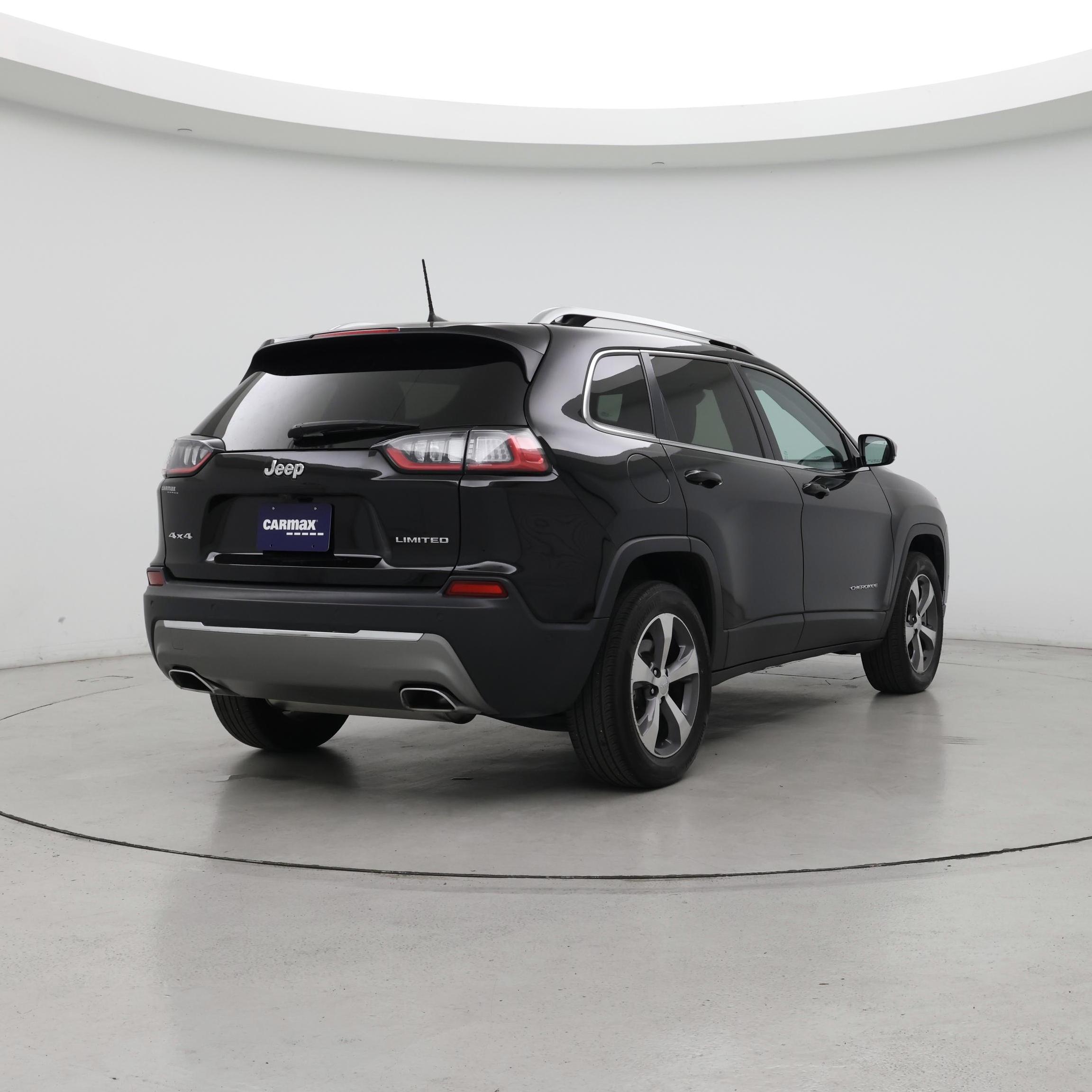 Thumbnail: 2020 Jeep Cherokee - 8