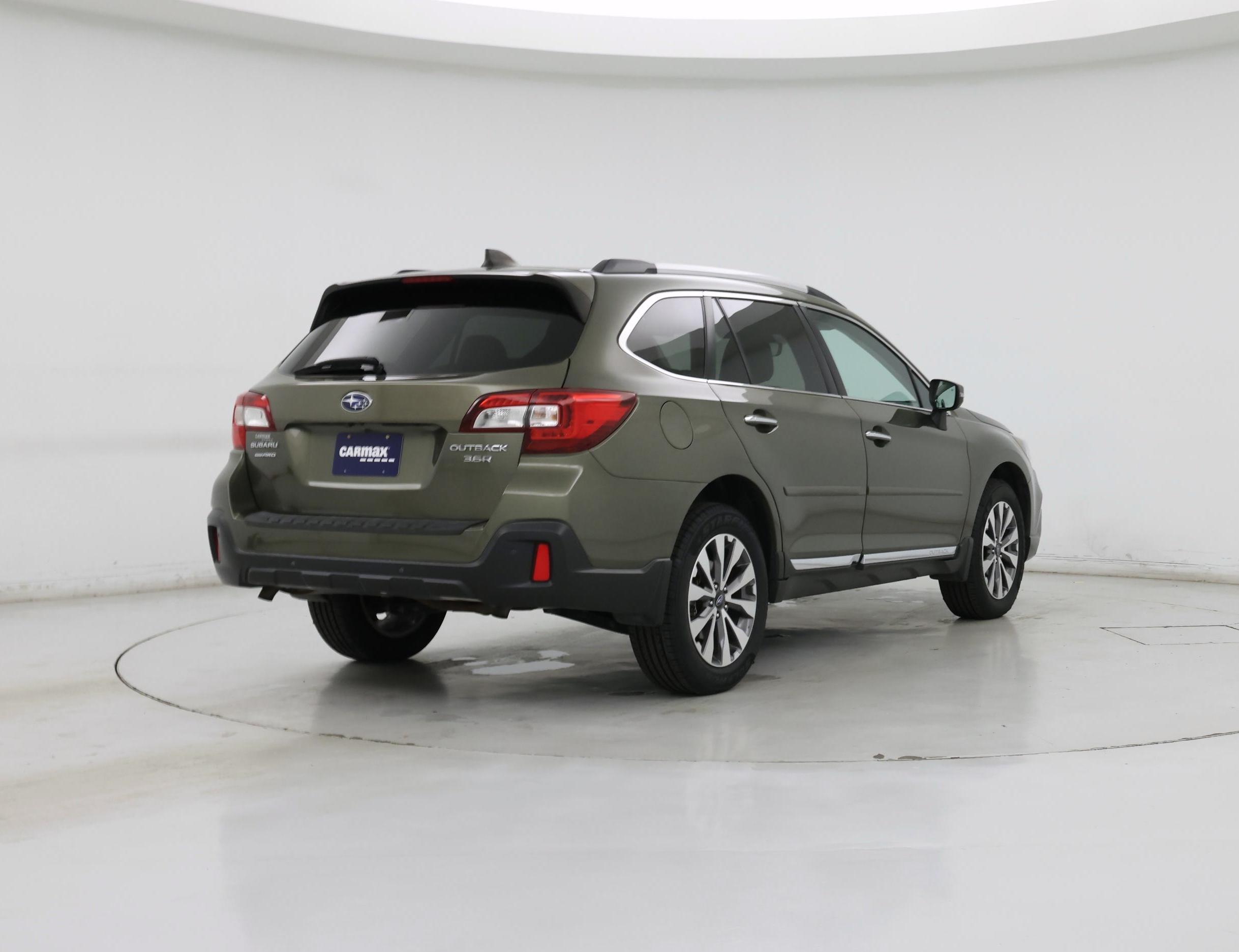 Thumbnail: 2018 Subaru Outback - 8