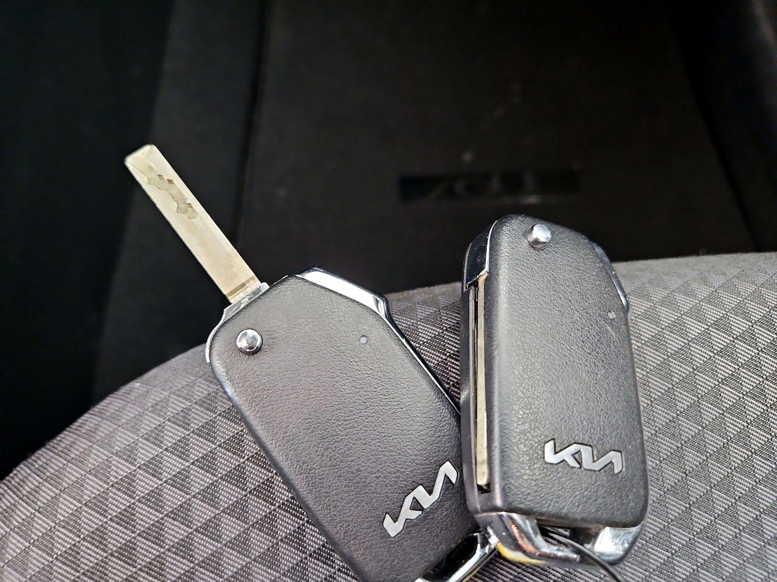 2024 Kia Soul LX - Photo 24