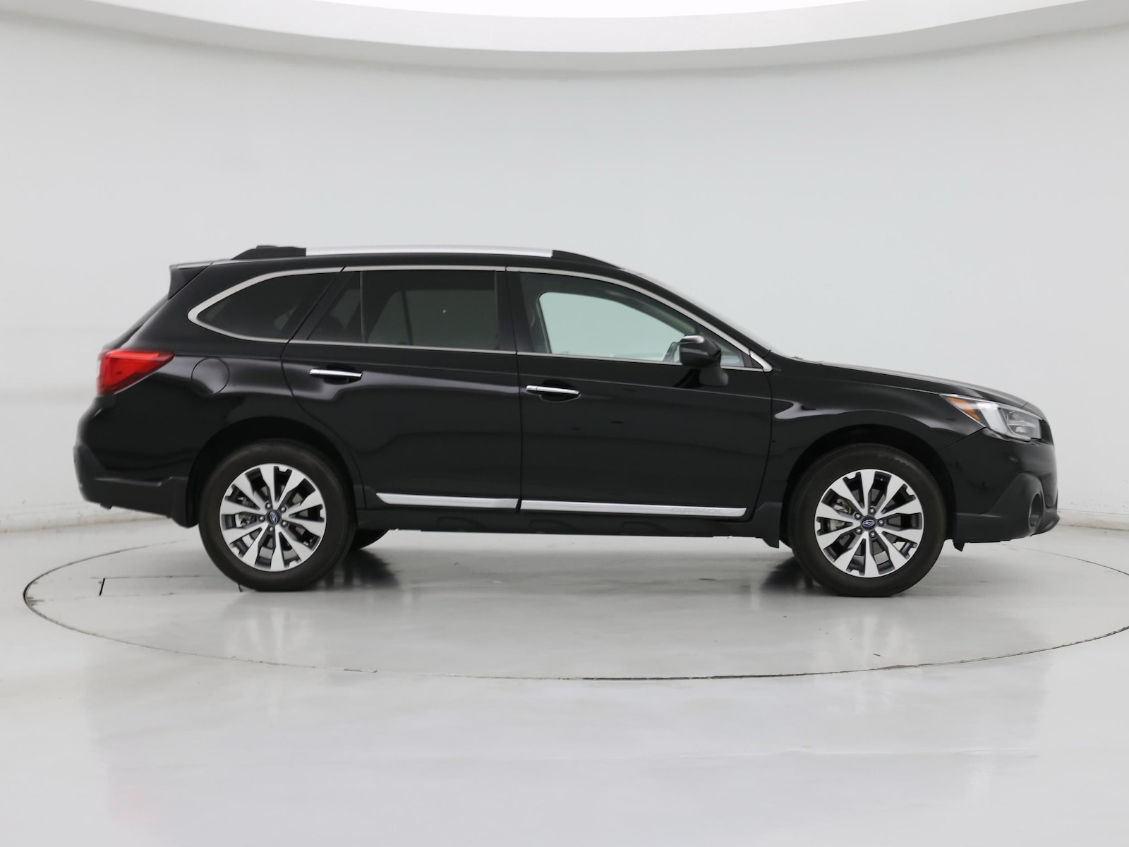 2019 Subaru Outback Touring - Photo 8