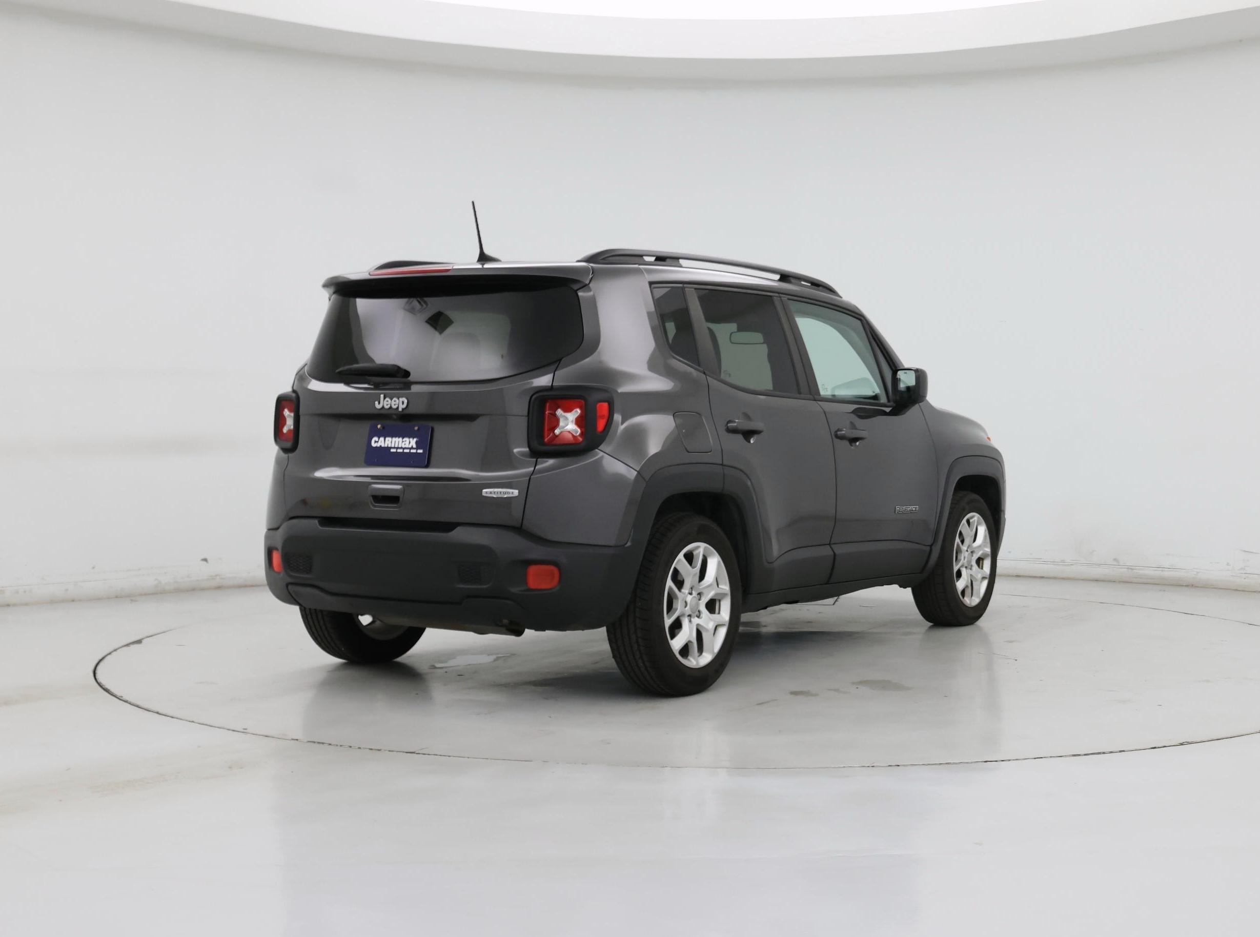 Thumbnail: 2018 Jeep Renegade - 8