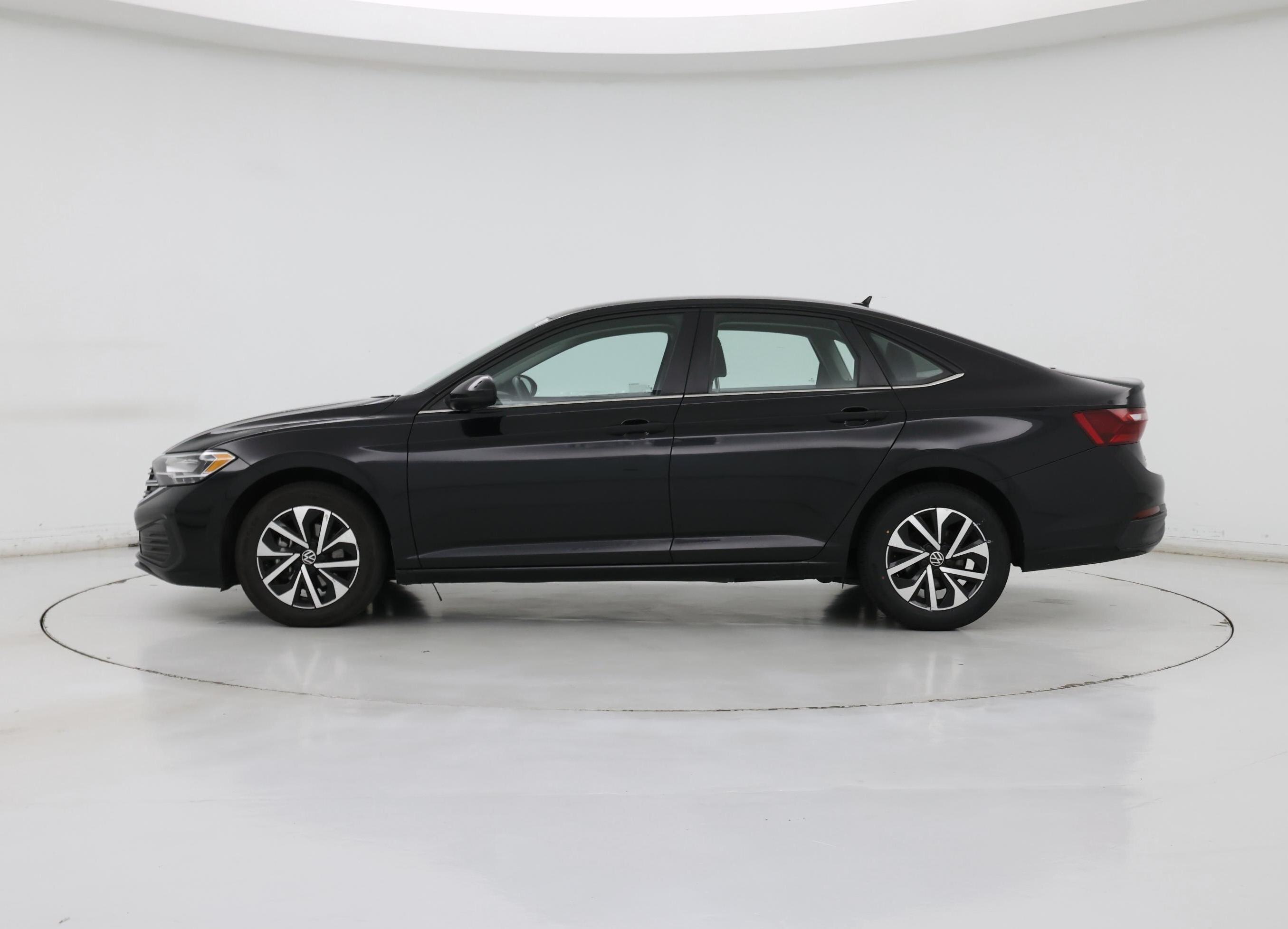 Thumbnail: 2024 Volkswagen Jetta - 3