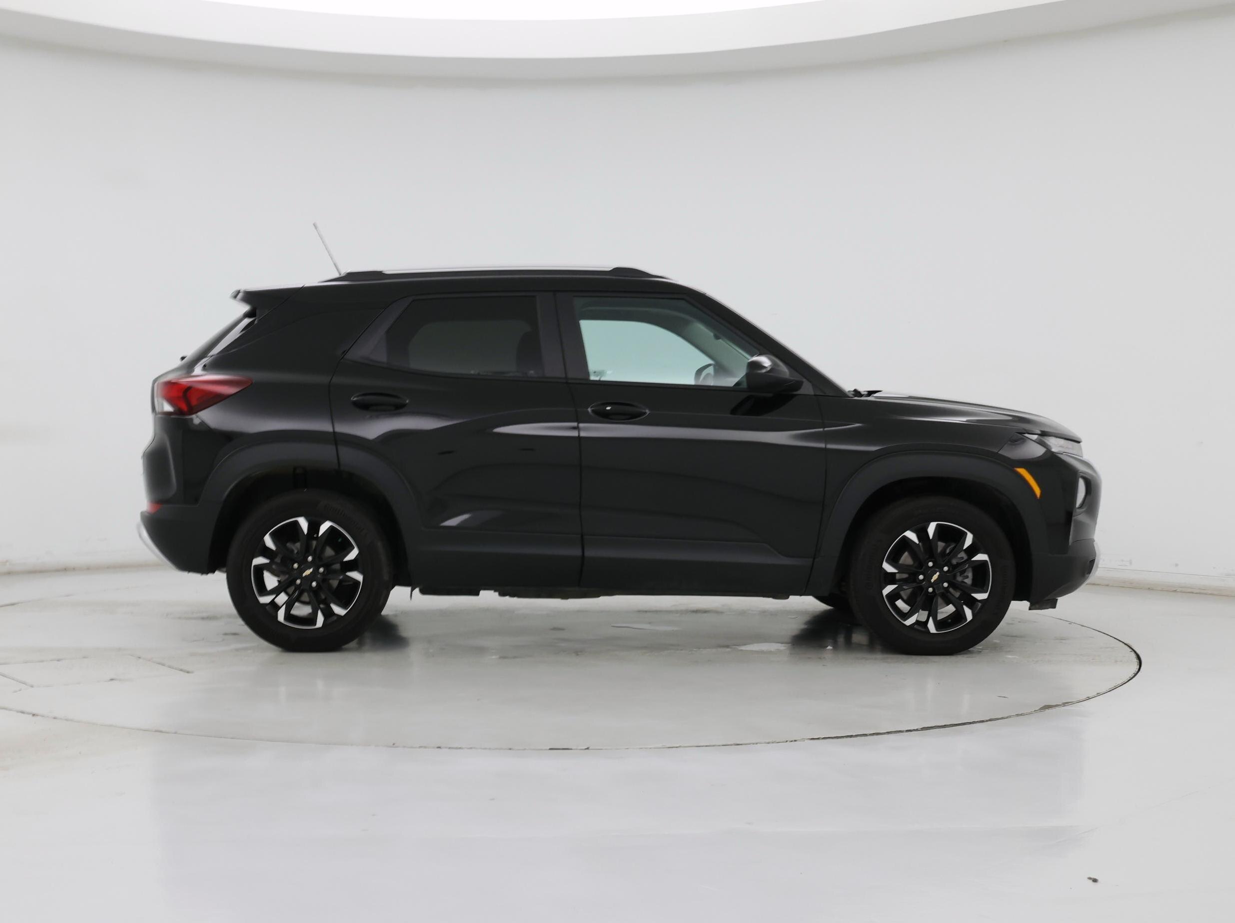 Thumbnail: 2023 Chevrolet TrailBlazer - 7