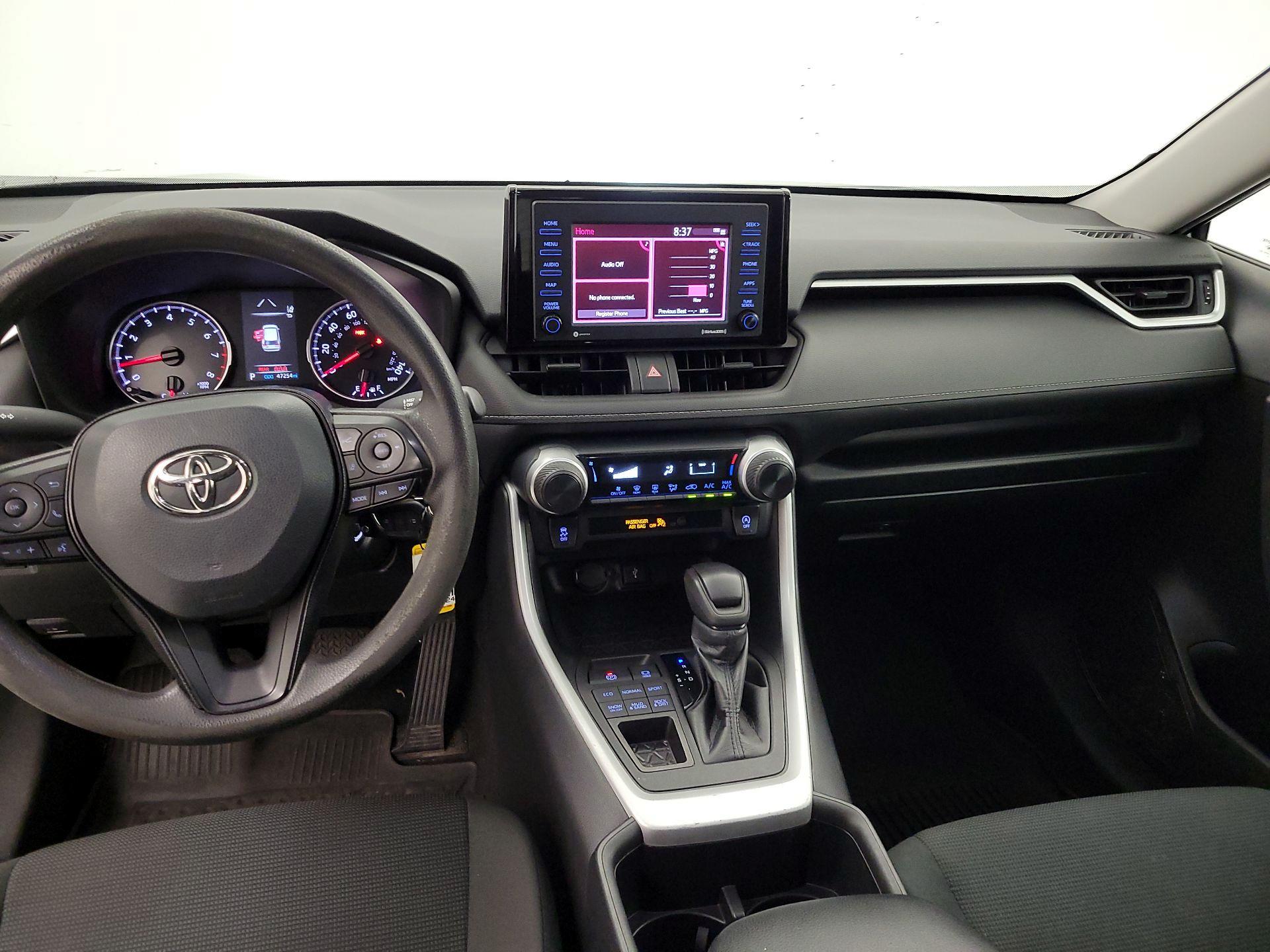 Thumbnail: 2022 Toyota RAV4 - 9