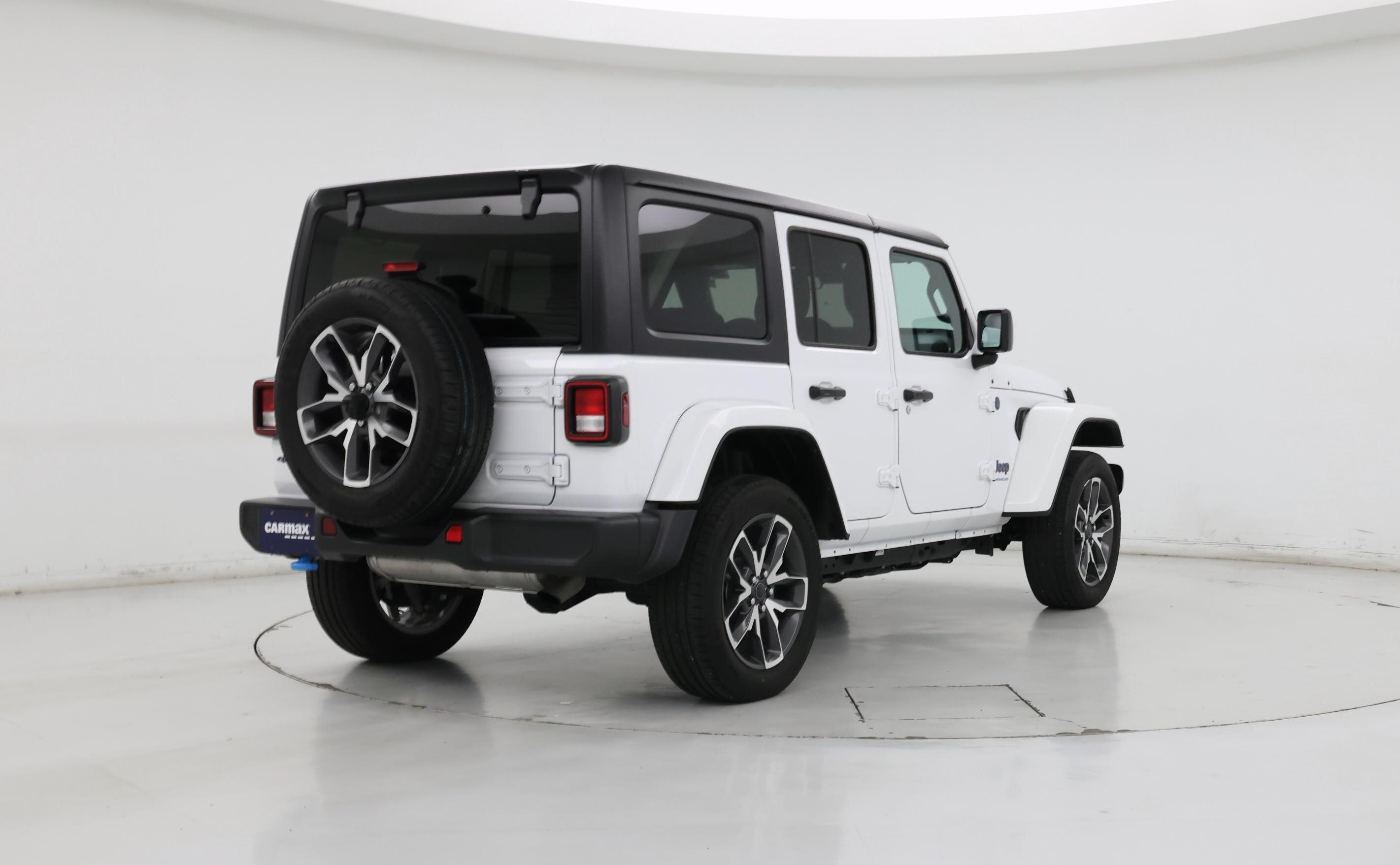 Thumbnail: 2024 Jeep Wrangler - 8