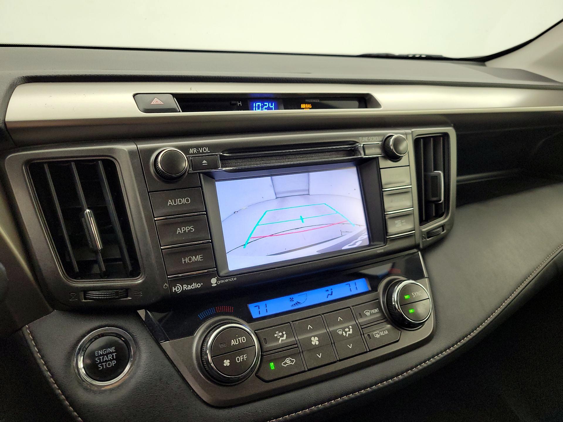 Thumbnail: 2015 Toyota RAV4 - 15