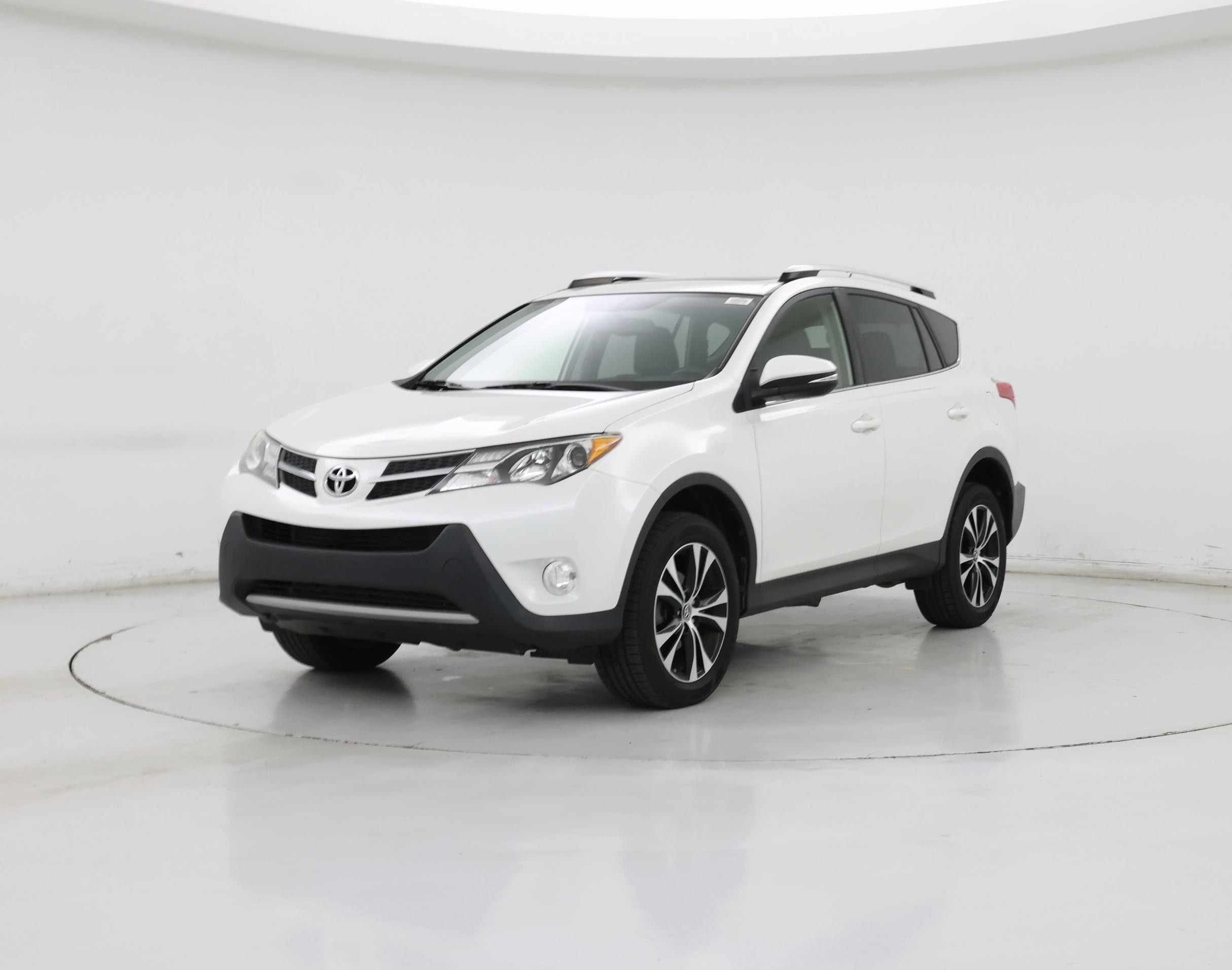 Thumbnail: 2015 Toyota RAV4 - 4