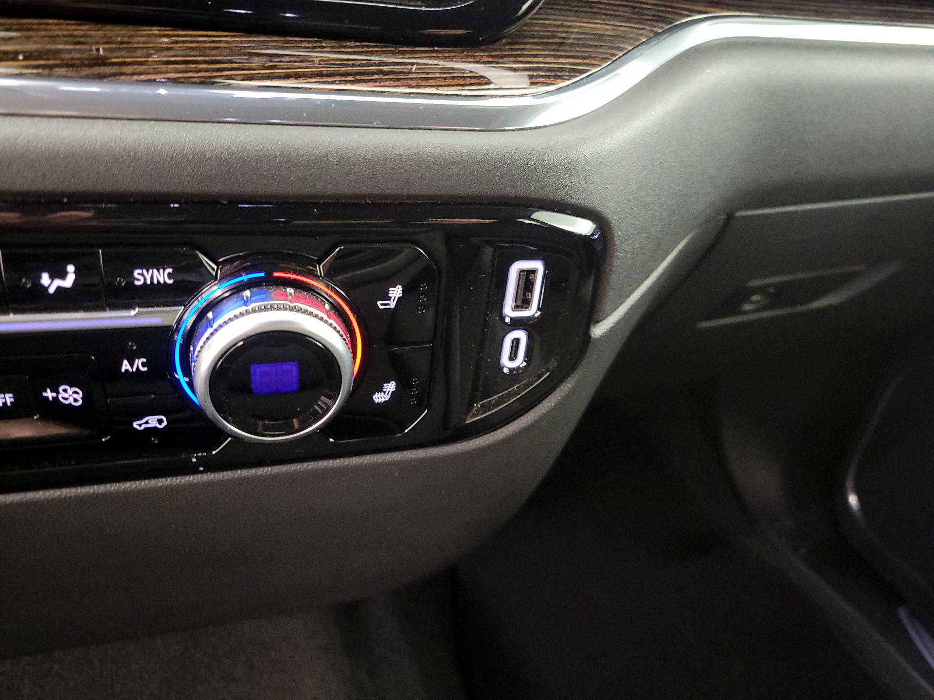 Thumbnail: 2024 GMC Sierra 1500 - 18